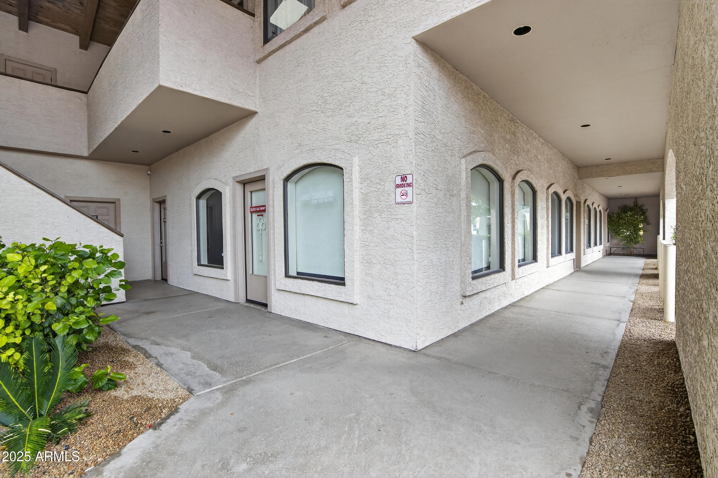 1631 E GUADALUPE Road 102