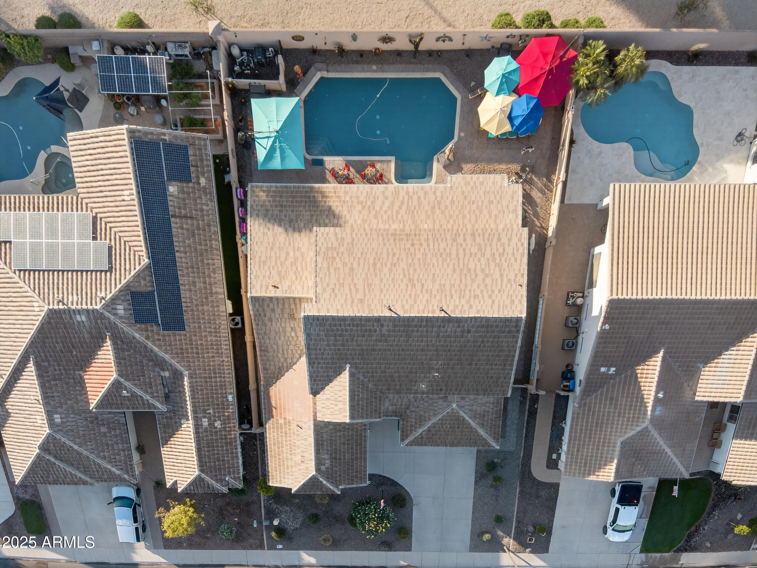 3529 E LOWELL Avenue