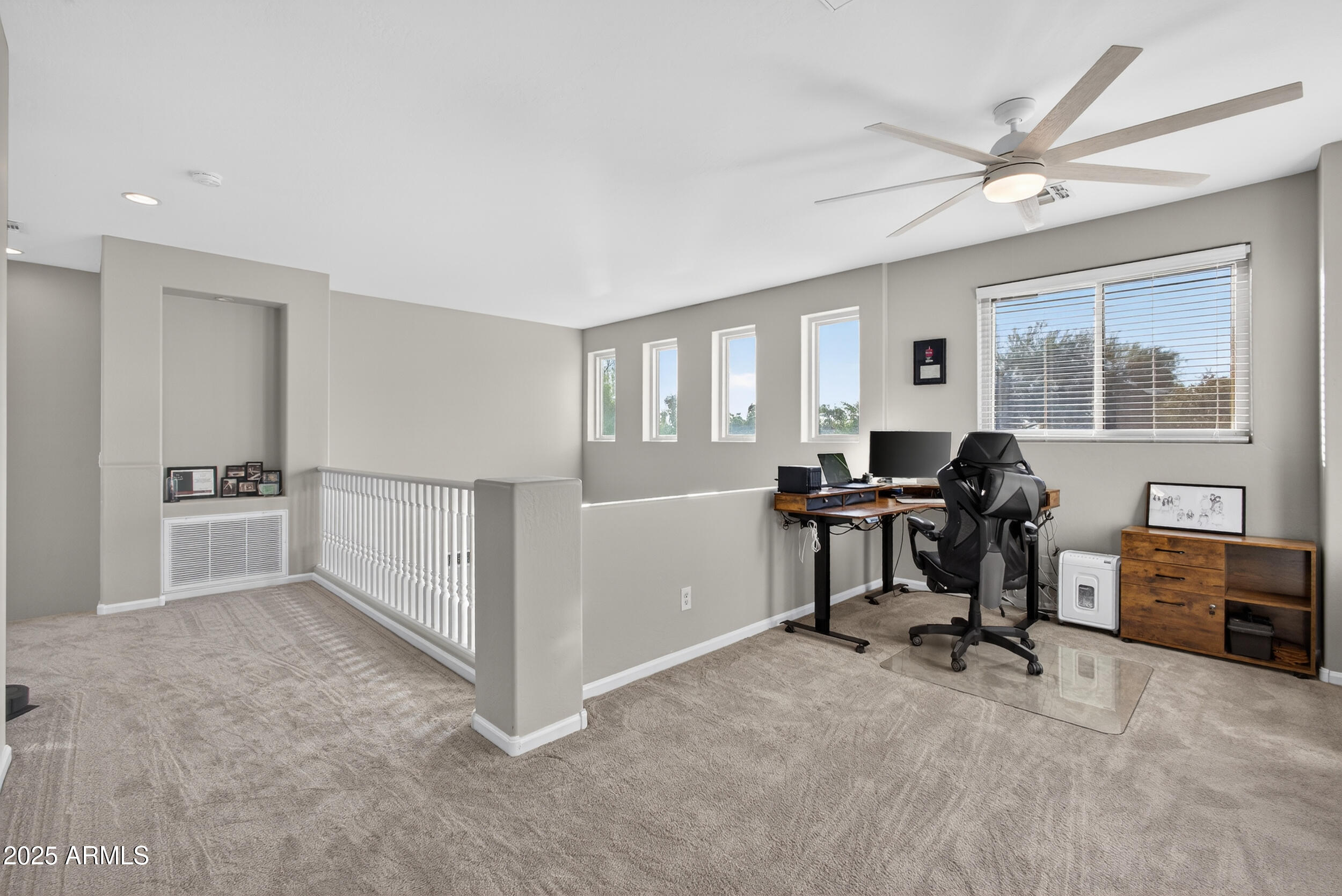 3529 E LOWELL Avenue