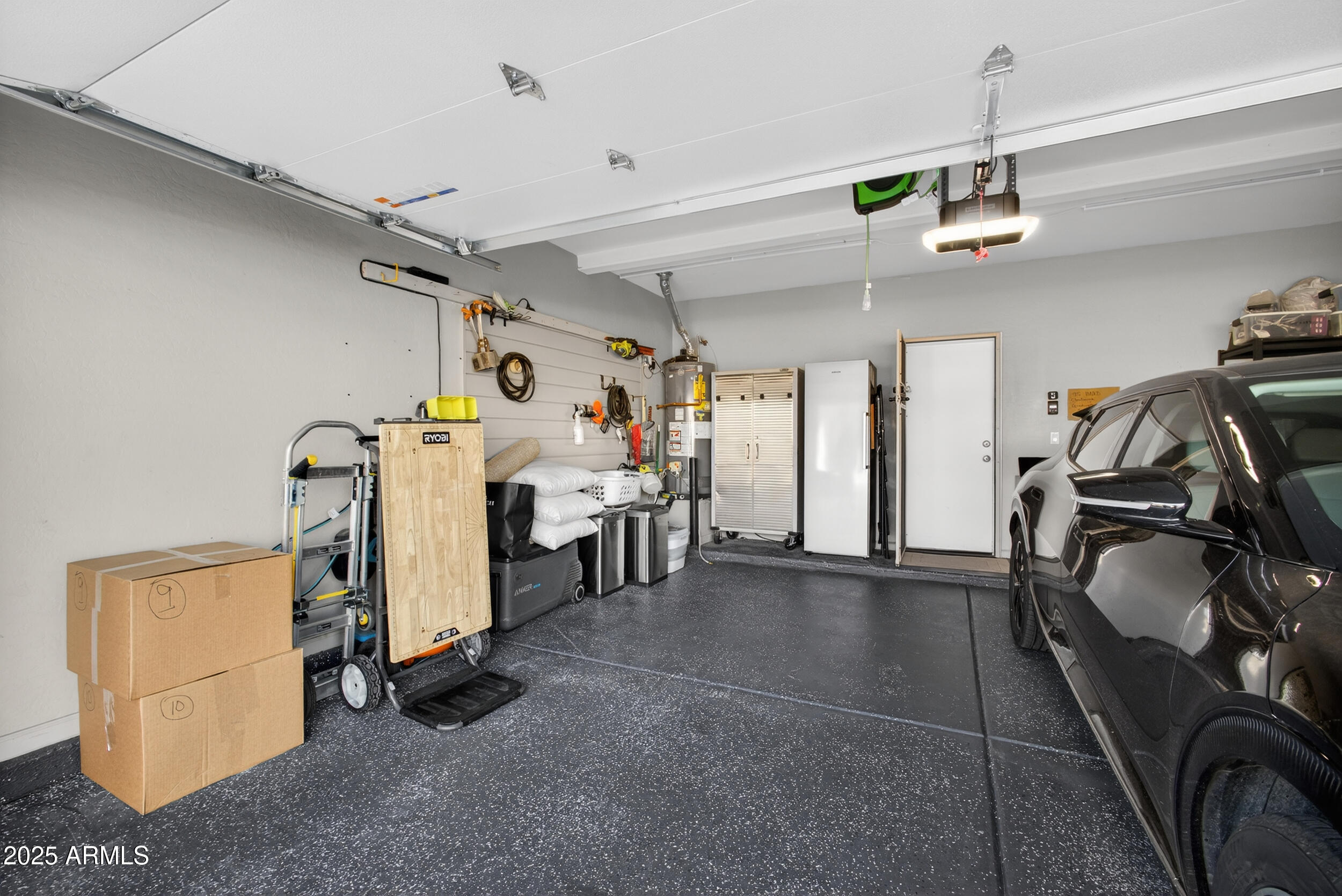 3529 E LOWELL Avenue