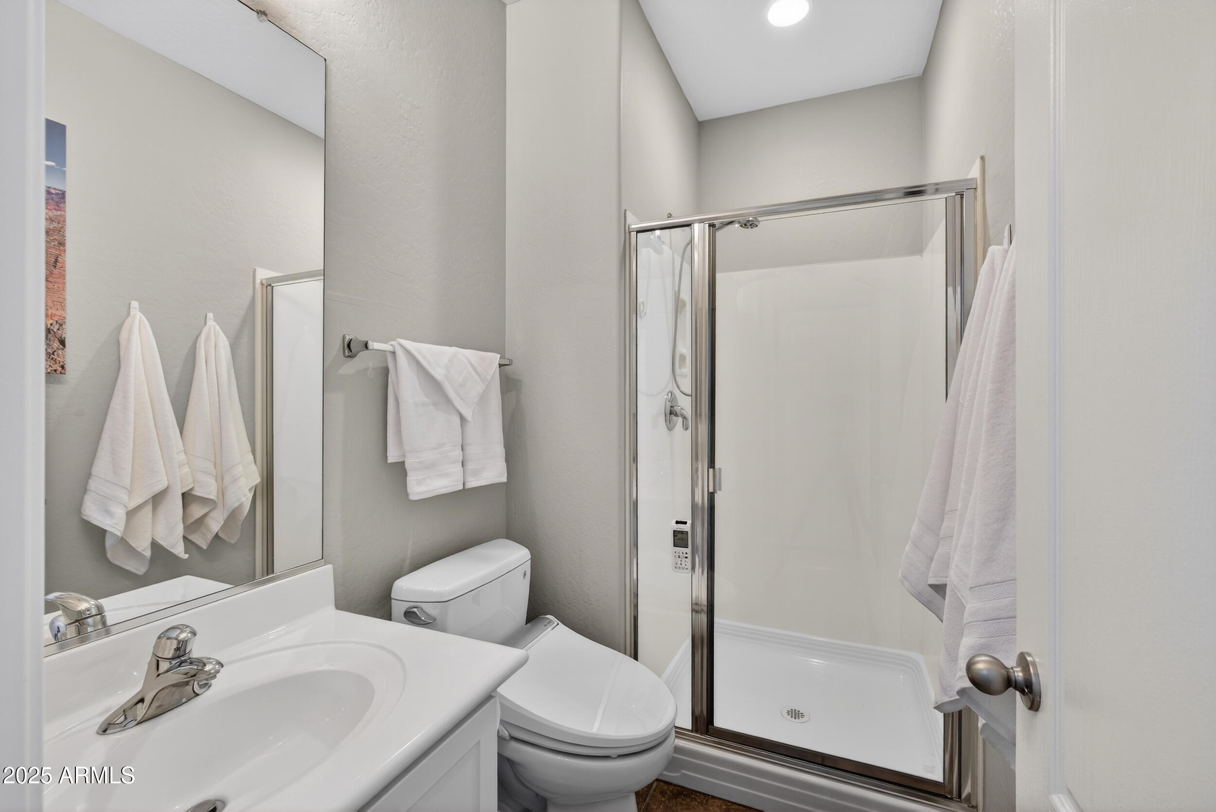 3529 E LOWELL Avenue