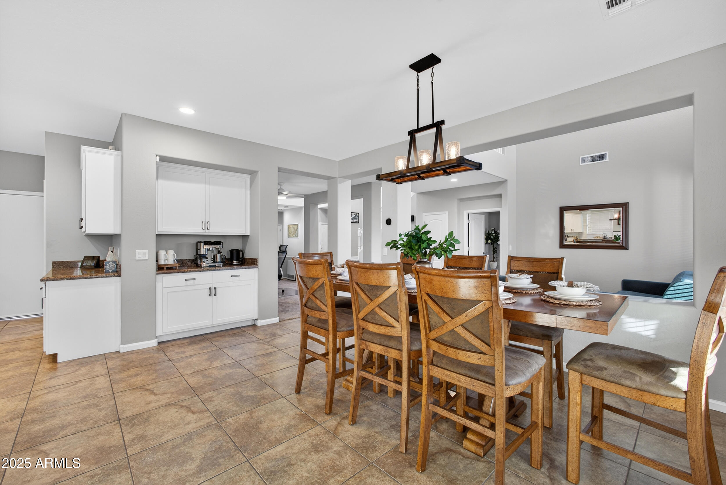 3529 E LOWELL Avenue