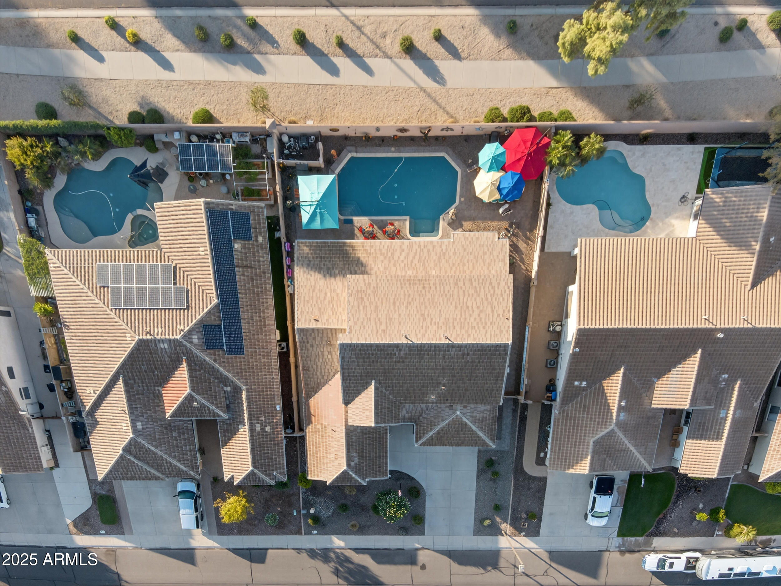 3529 E LOWELL Avenue