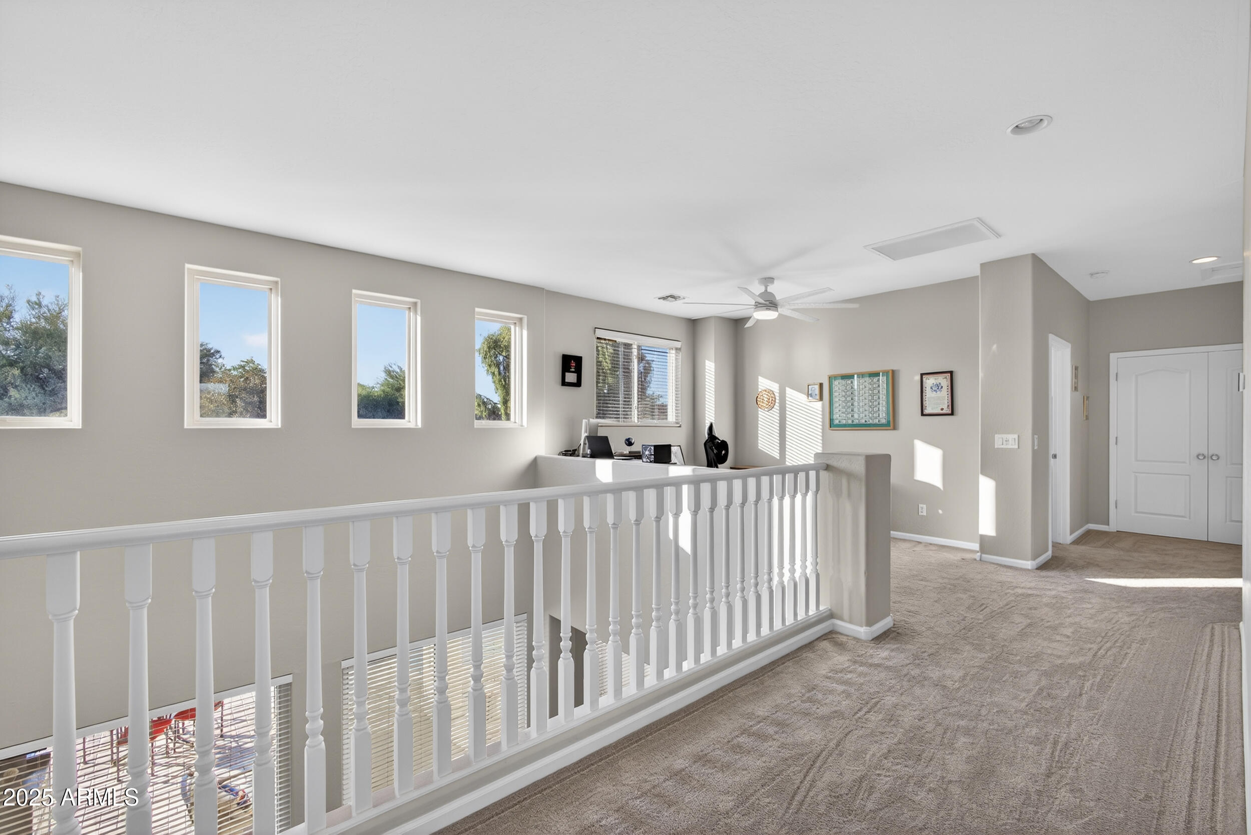 3529 E LOWELL Avenue