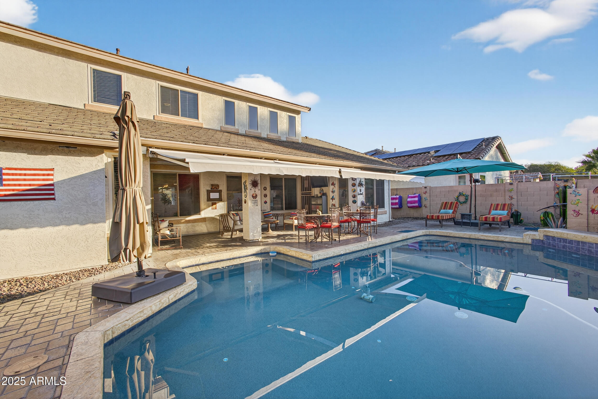 3529 E LOWELL Avenue