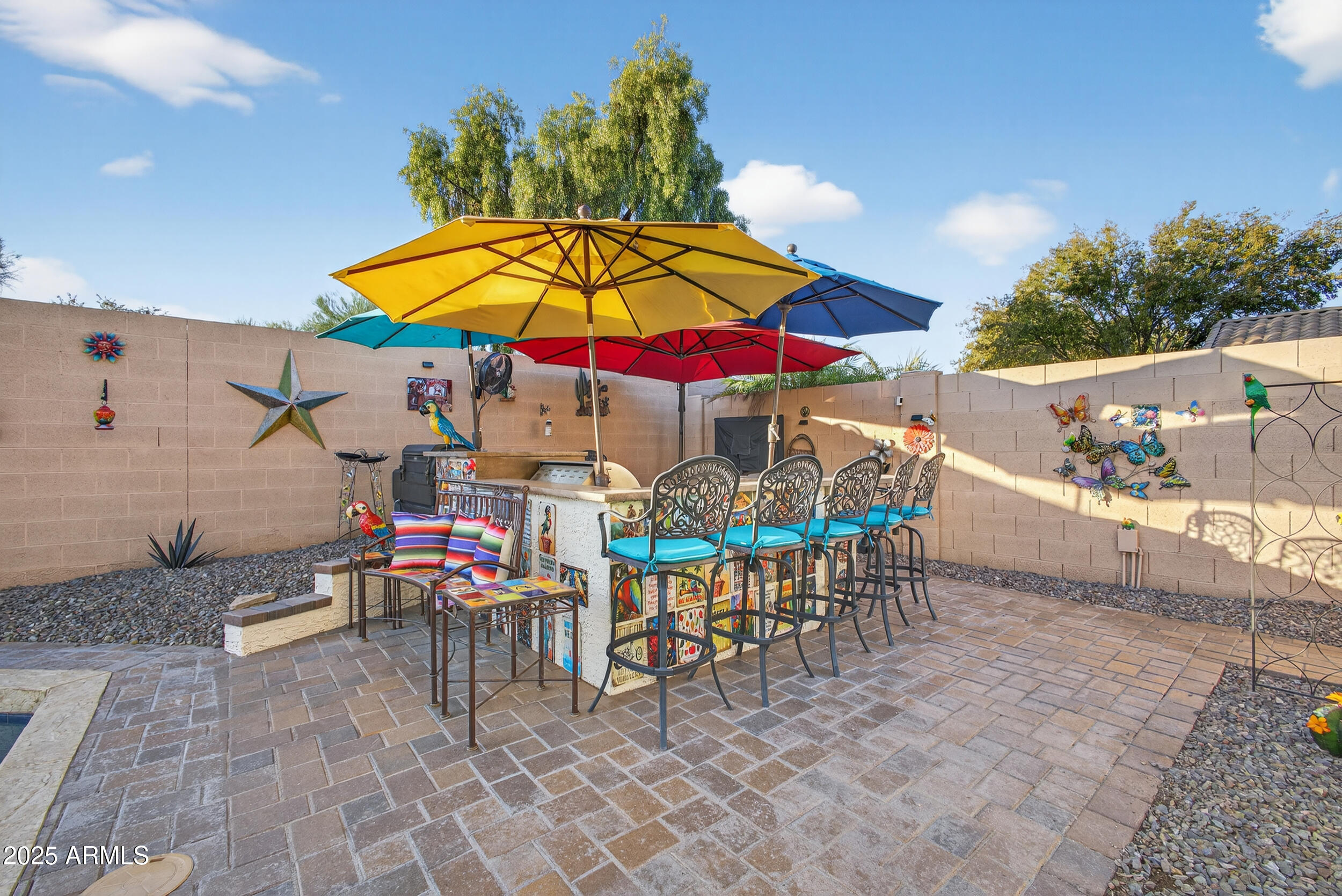 3529 E LOWELL Avenue