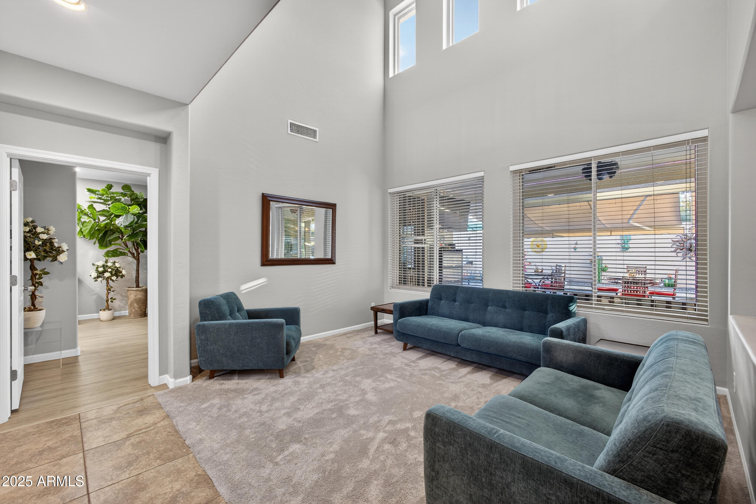 3529 E LOWELL Avenue