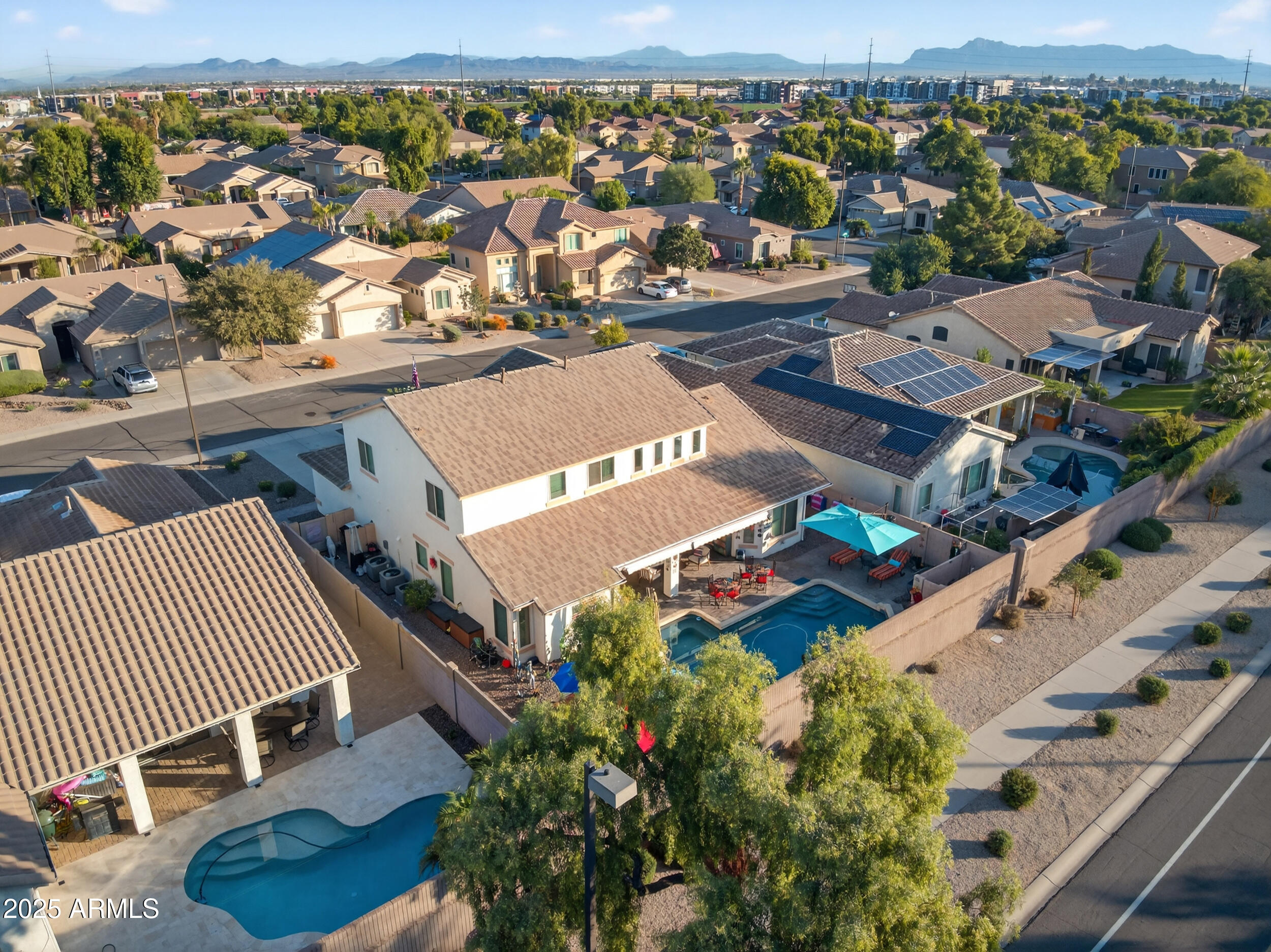 3529 E LOWELL Avenue