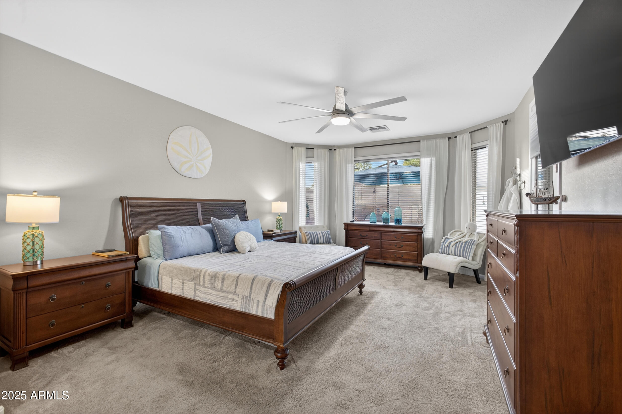 3529 E LOWELL Avenue