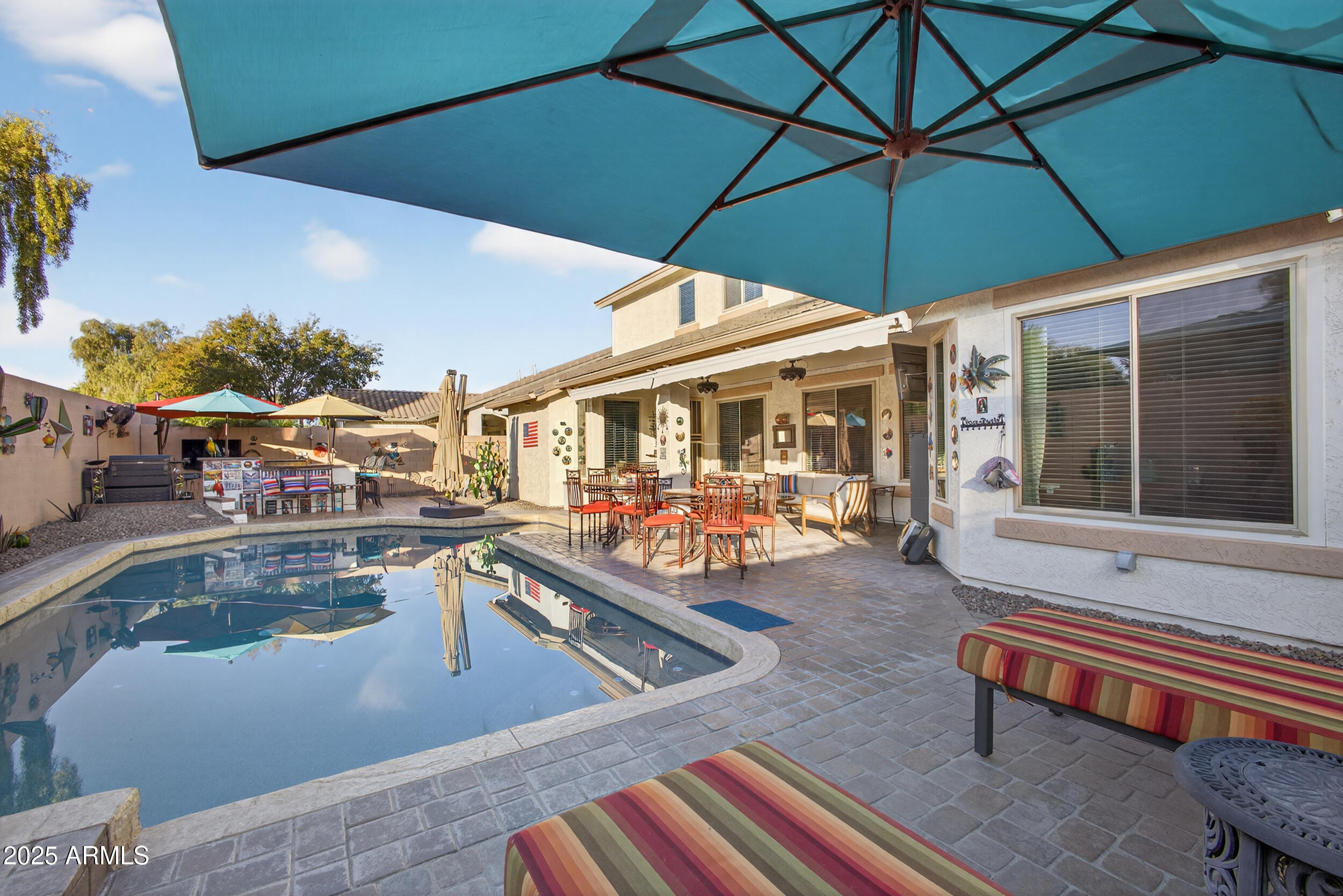 3529 E LOWELL Avenue