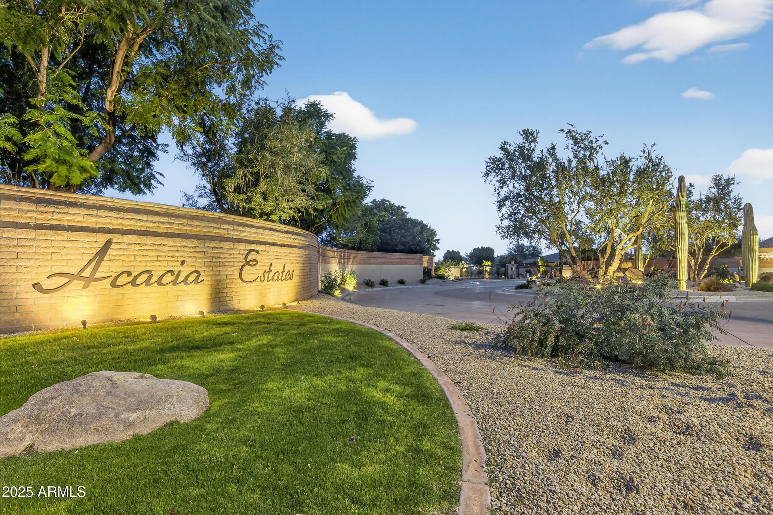 3157 E LA COSTA Court