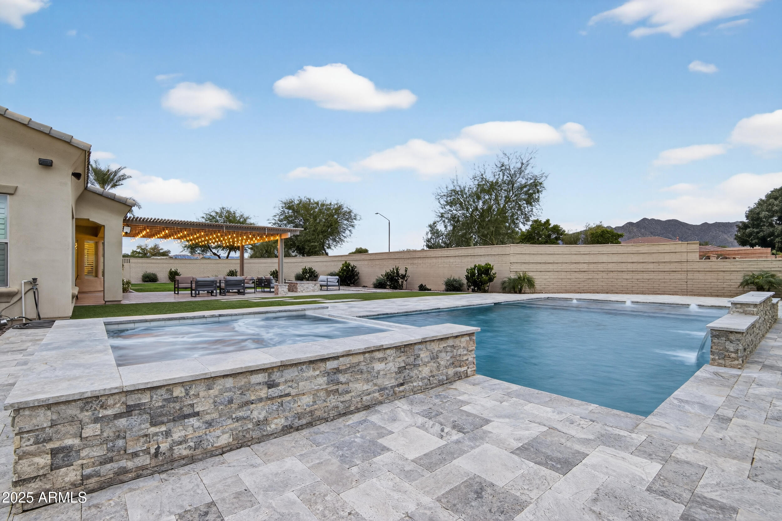 3157 E LA COSTA Court