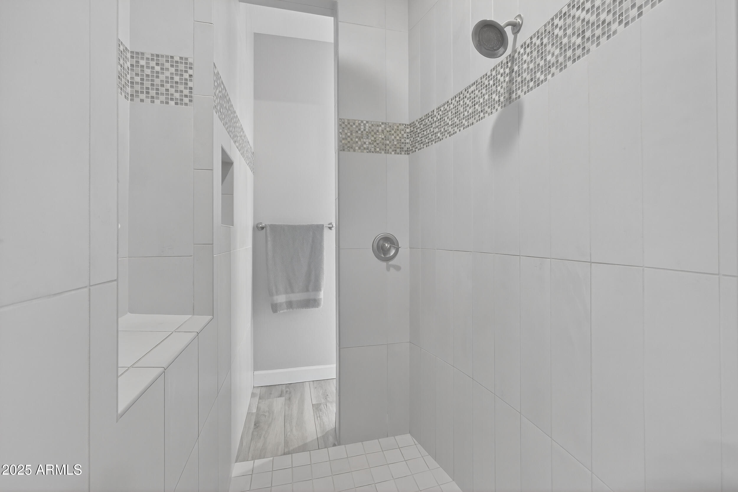 3157 E LA COSTA Court