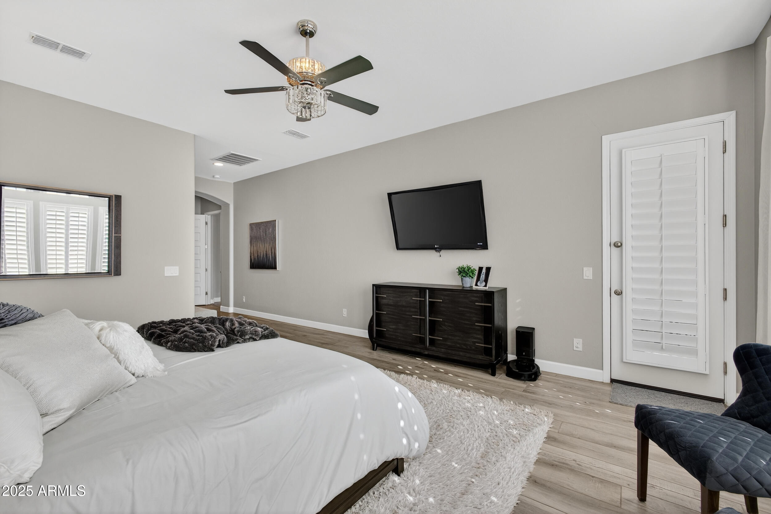 3157 E LA COSTA Court