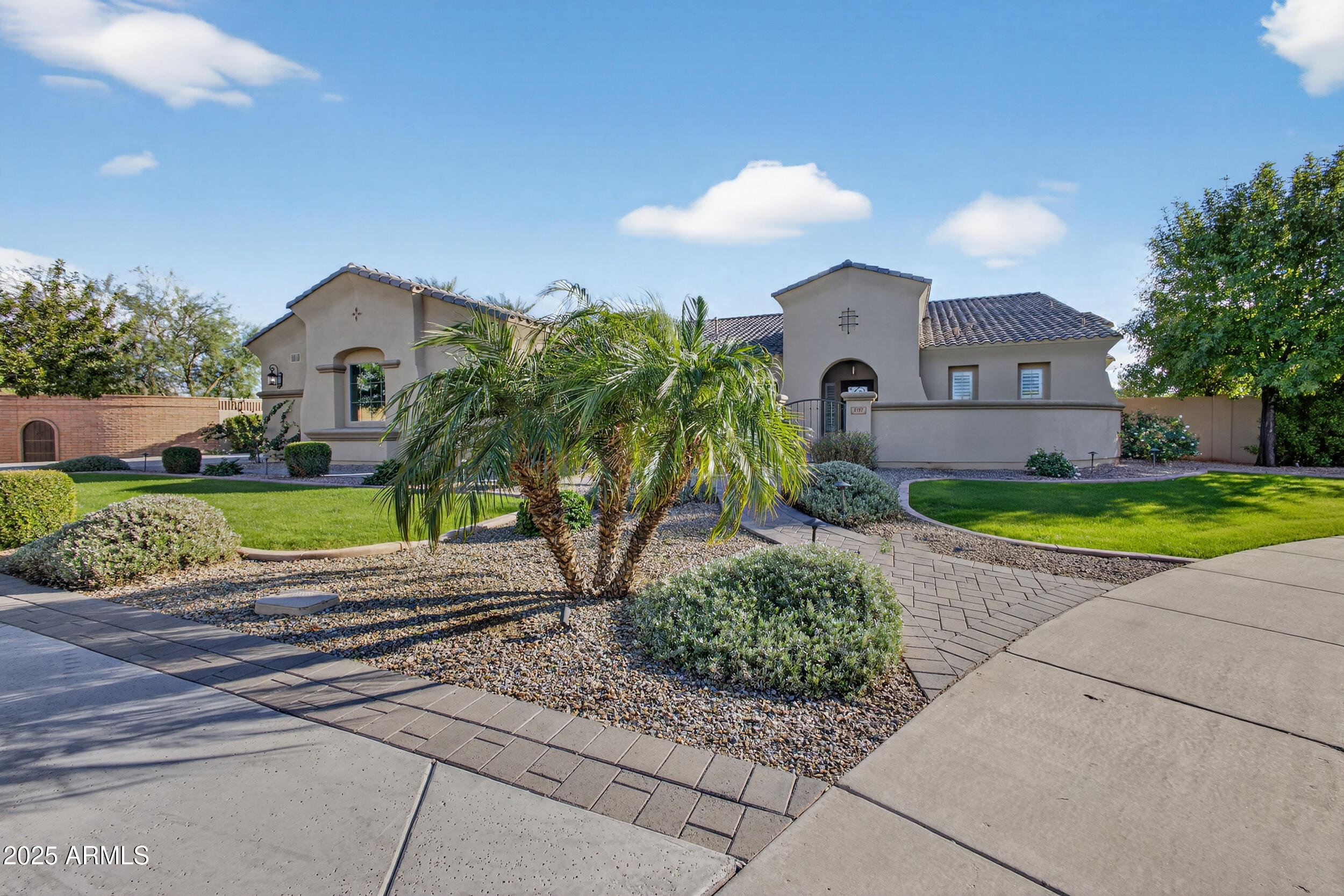 3157 E LA COSTA Court