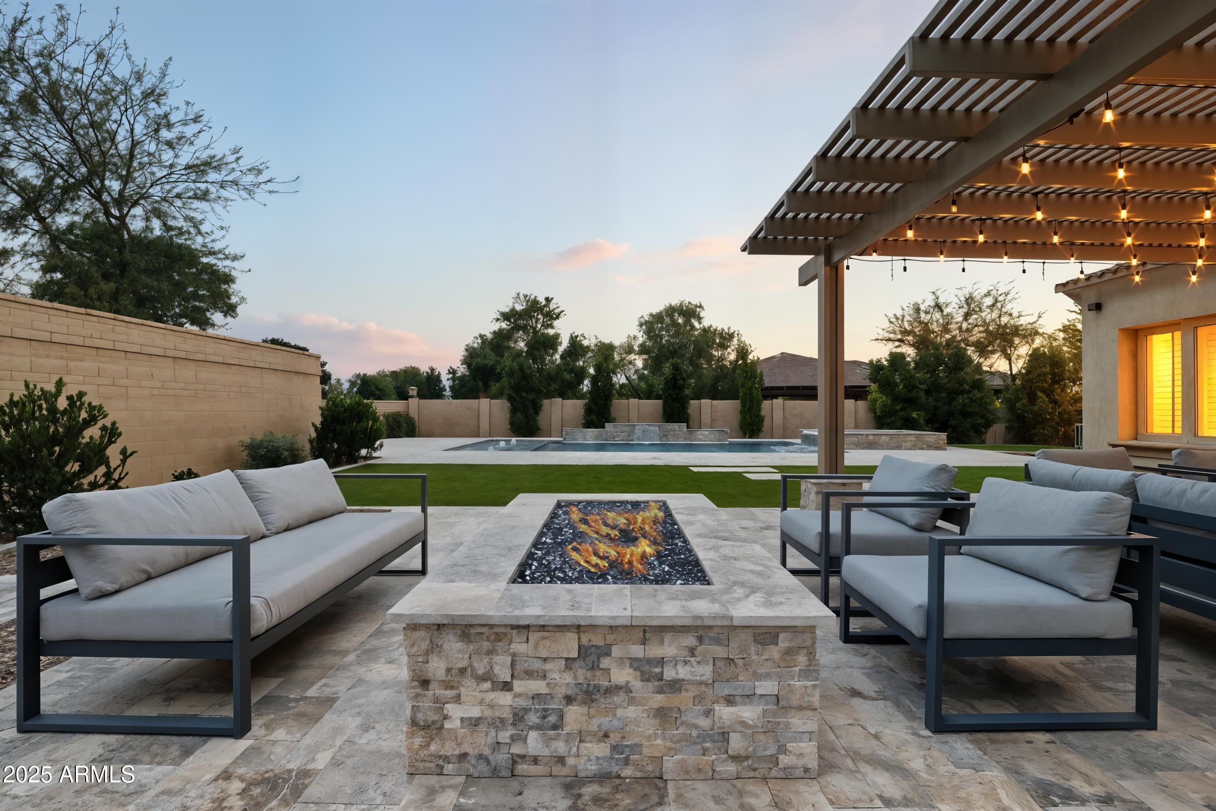 3157 E LA COSTA Court