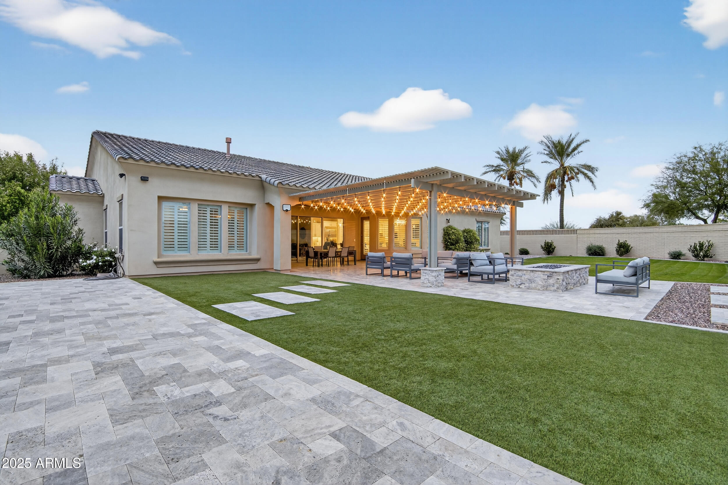 3157 E LA COSTA Court