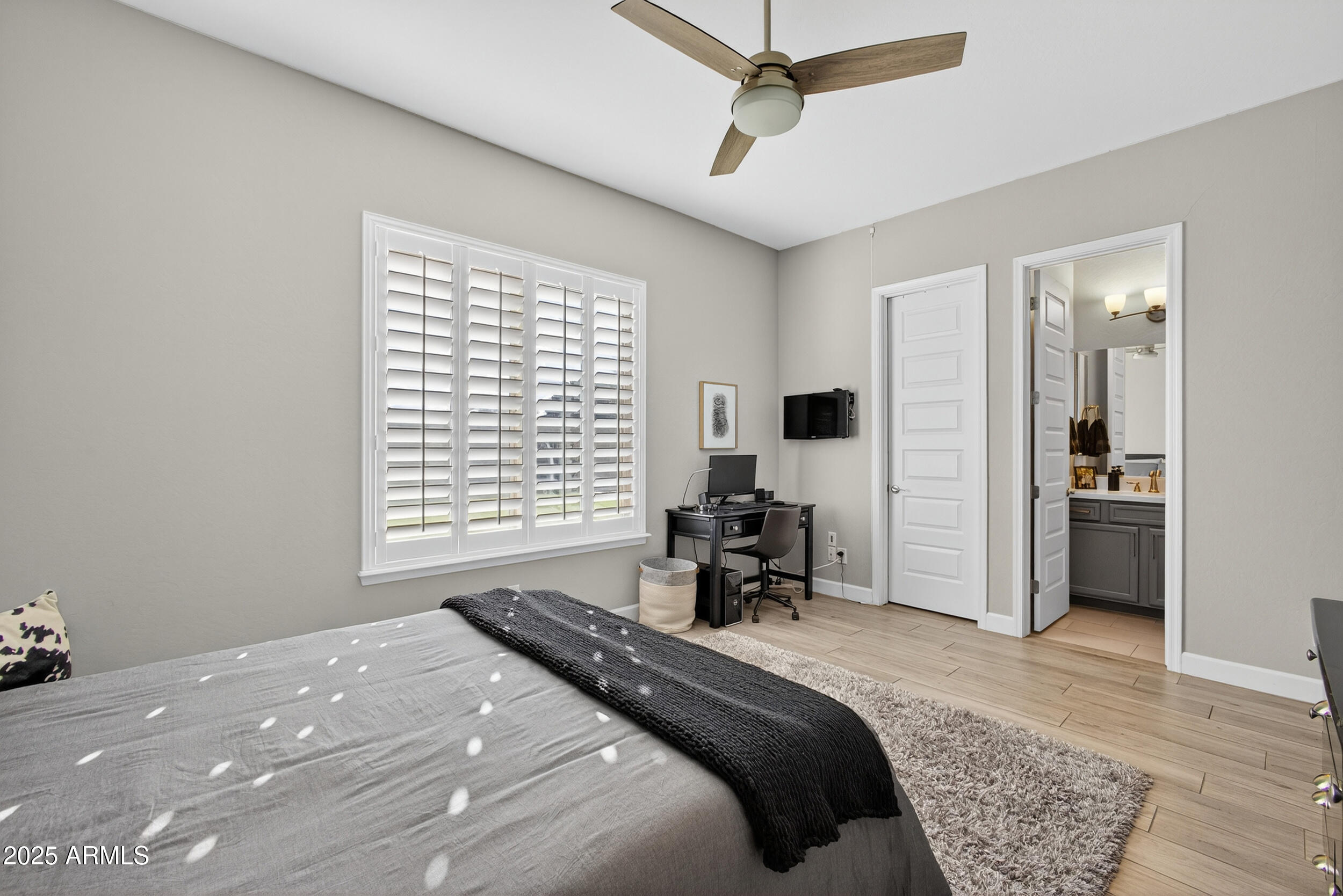 3157 E LA COSTA Court