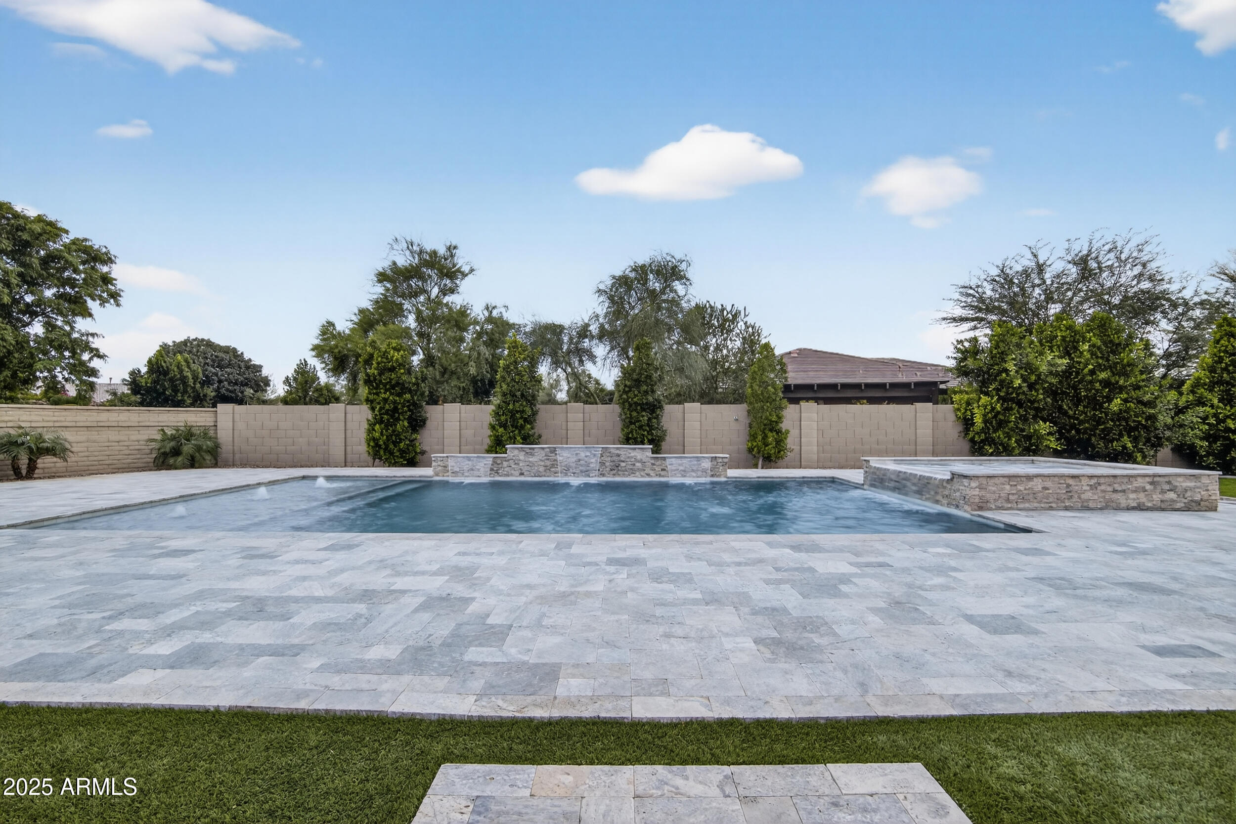 3157 E LA COSTA Court