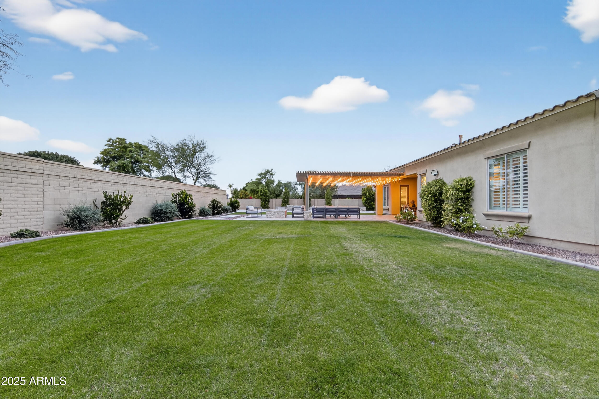 3157 E LA COSTA Court