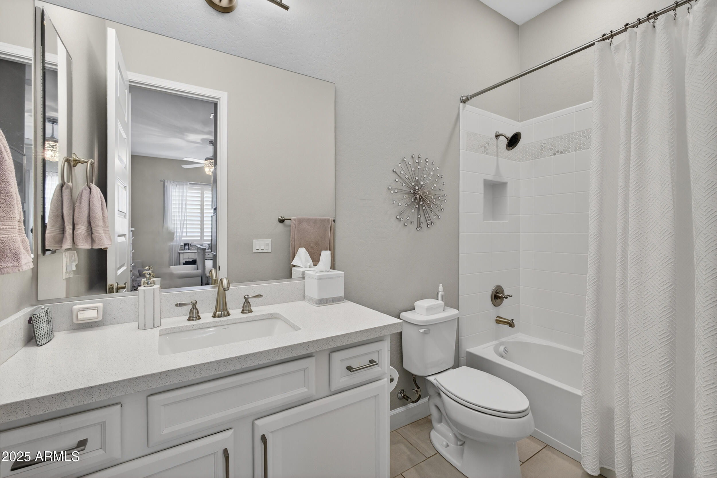 3157 E LA COSTA Court