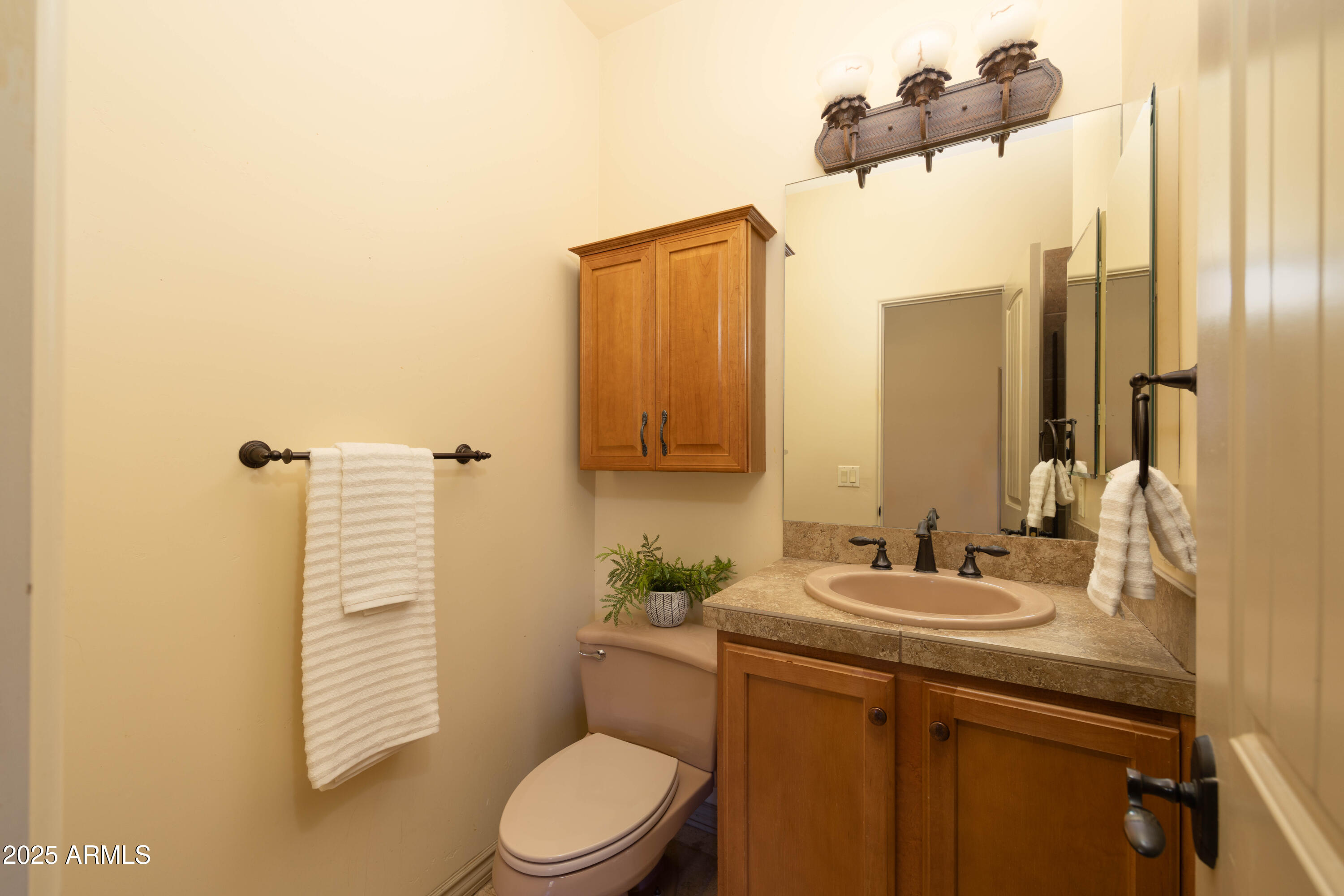 6646 E LONE MOUNTAIN Road