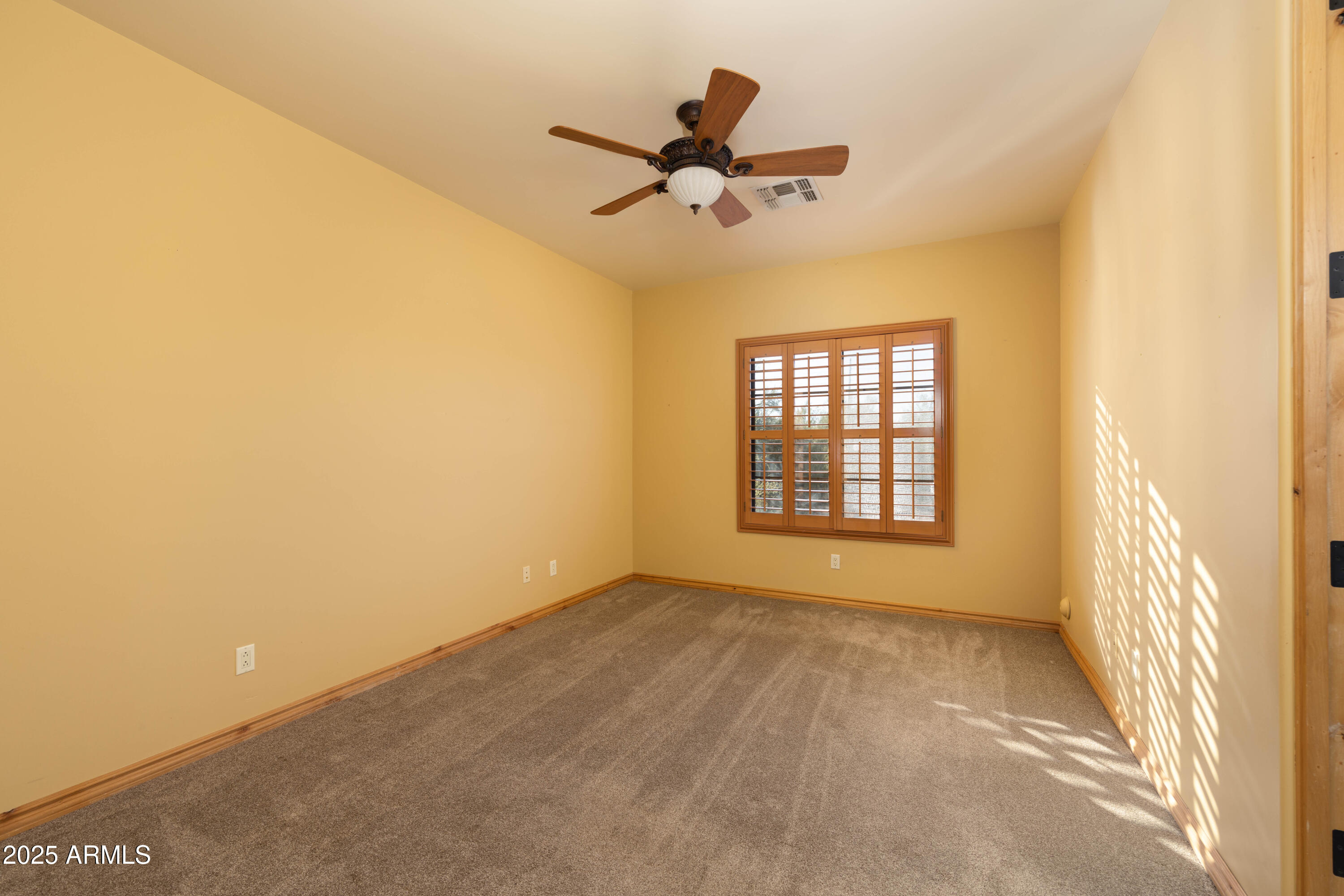 6646 E LONE MOUNTAIN Road