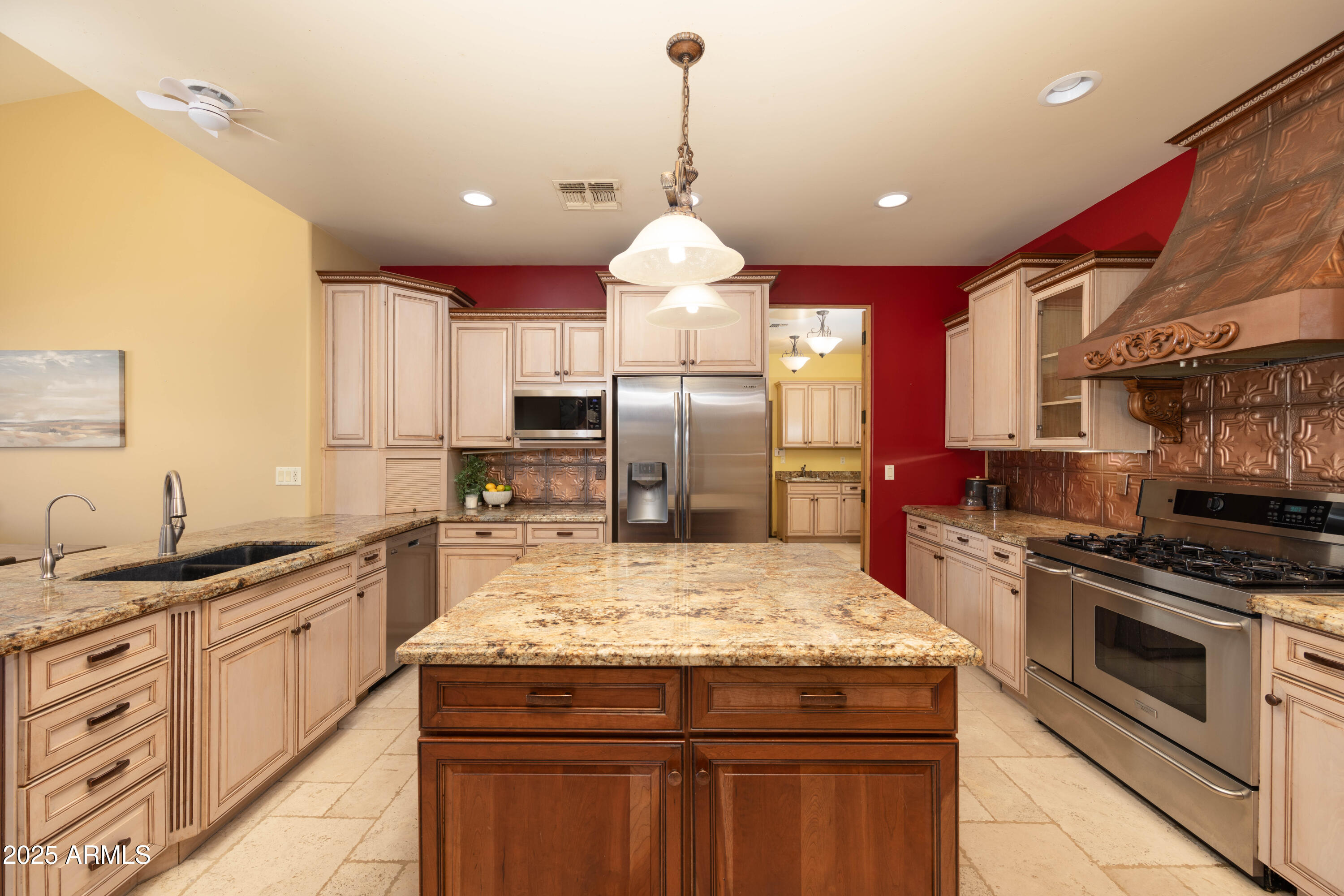 6646 E LONE MOUNTAIN Road