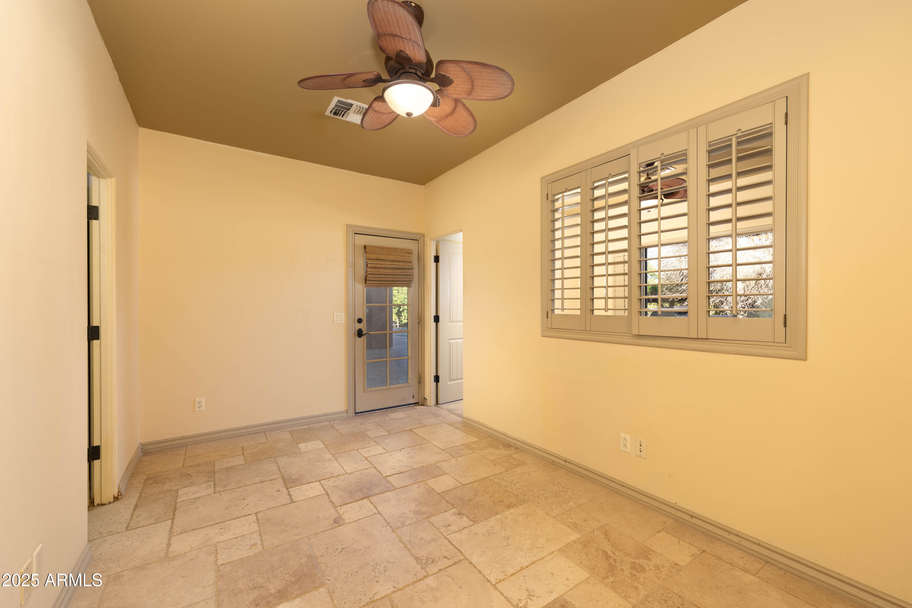 6646 E LONE MOUNTAIN Road