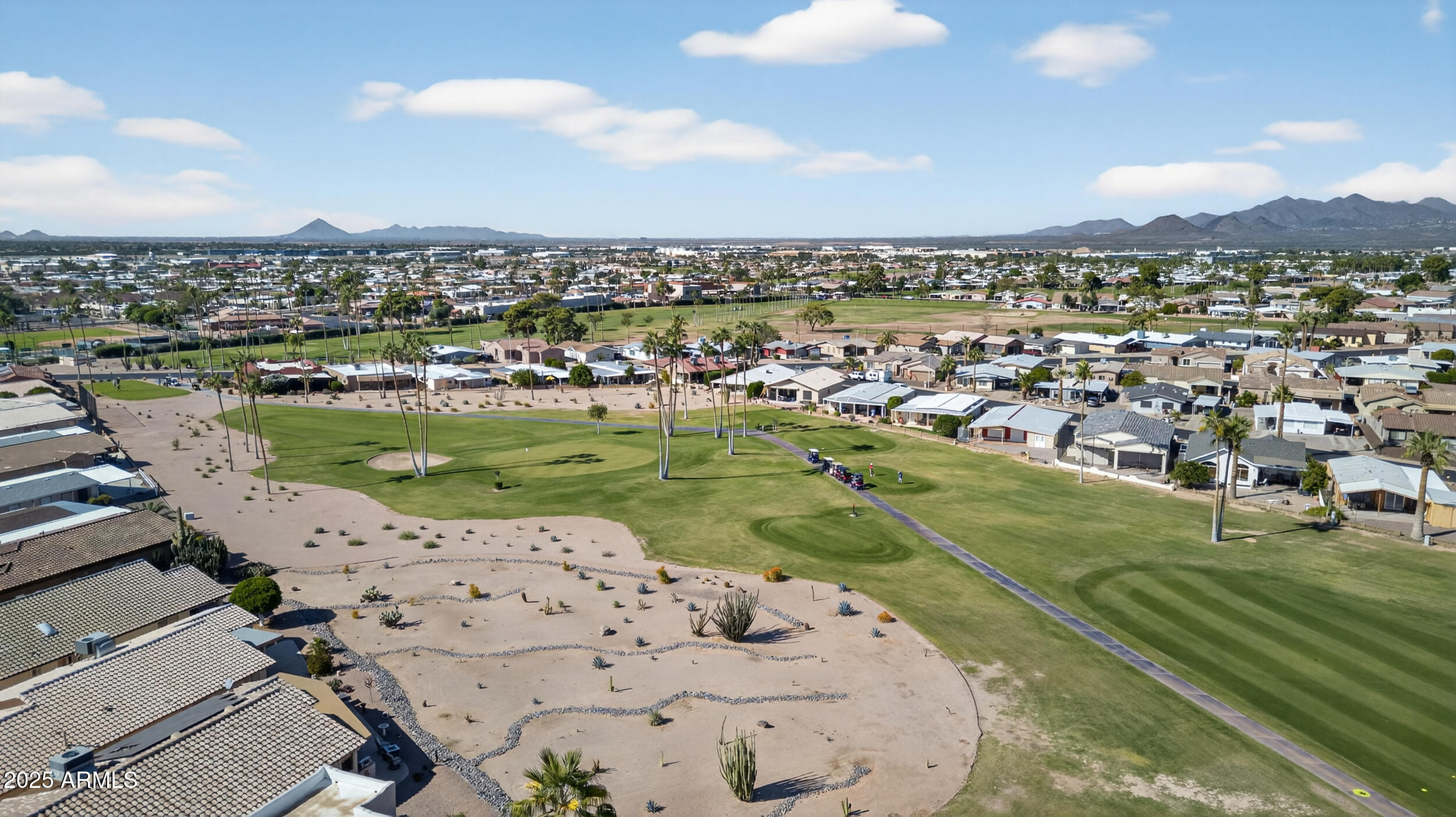 5807 E LEONORA Street