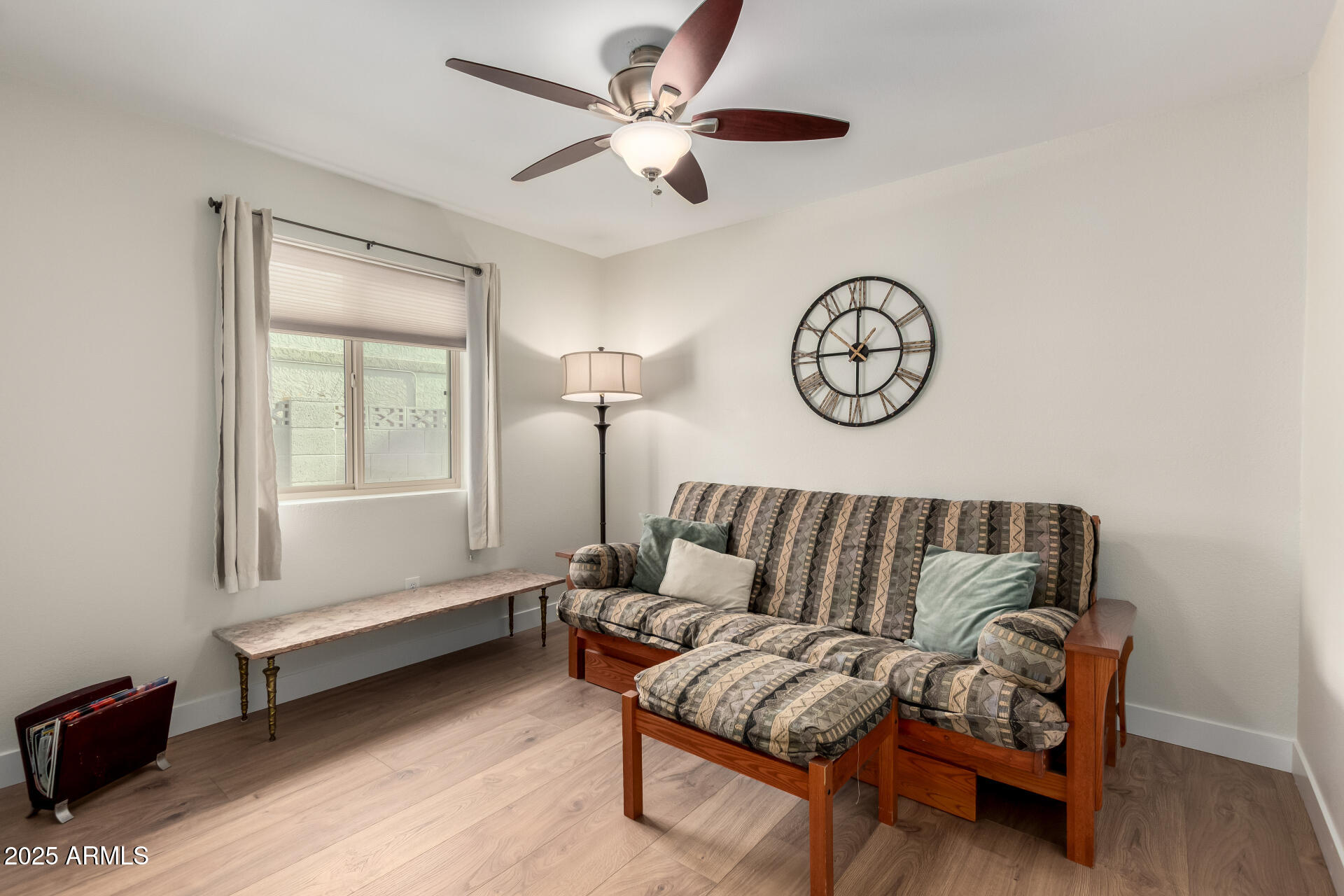 2129 E JENSEN Street