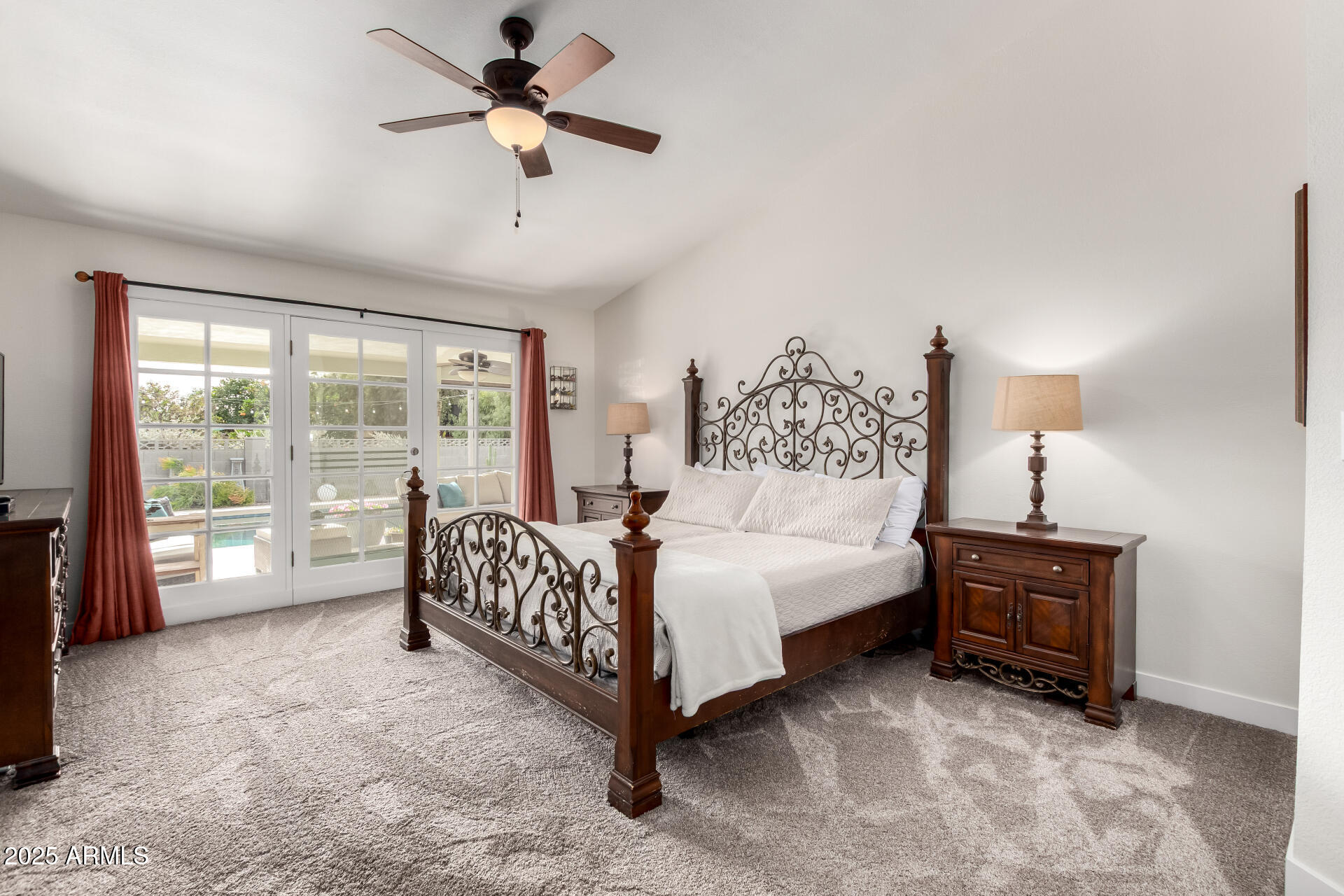 2129 E JENSEN Street