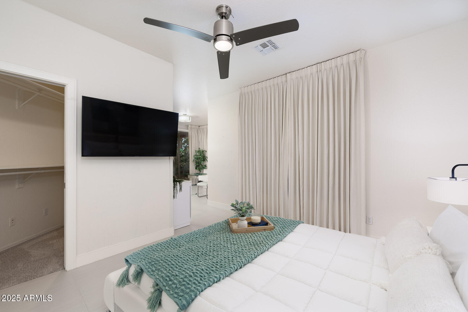 5450 E MCLELLAN Road G204