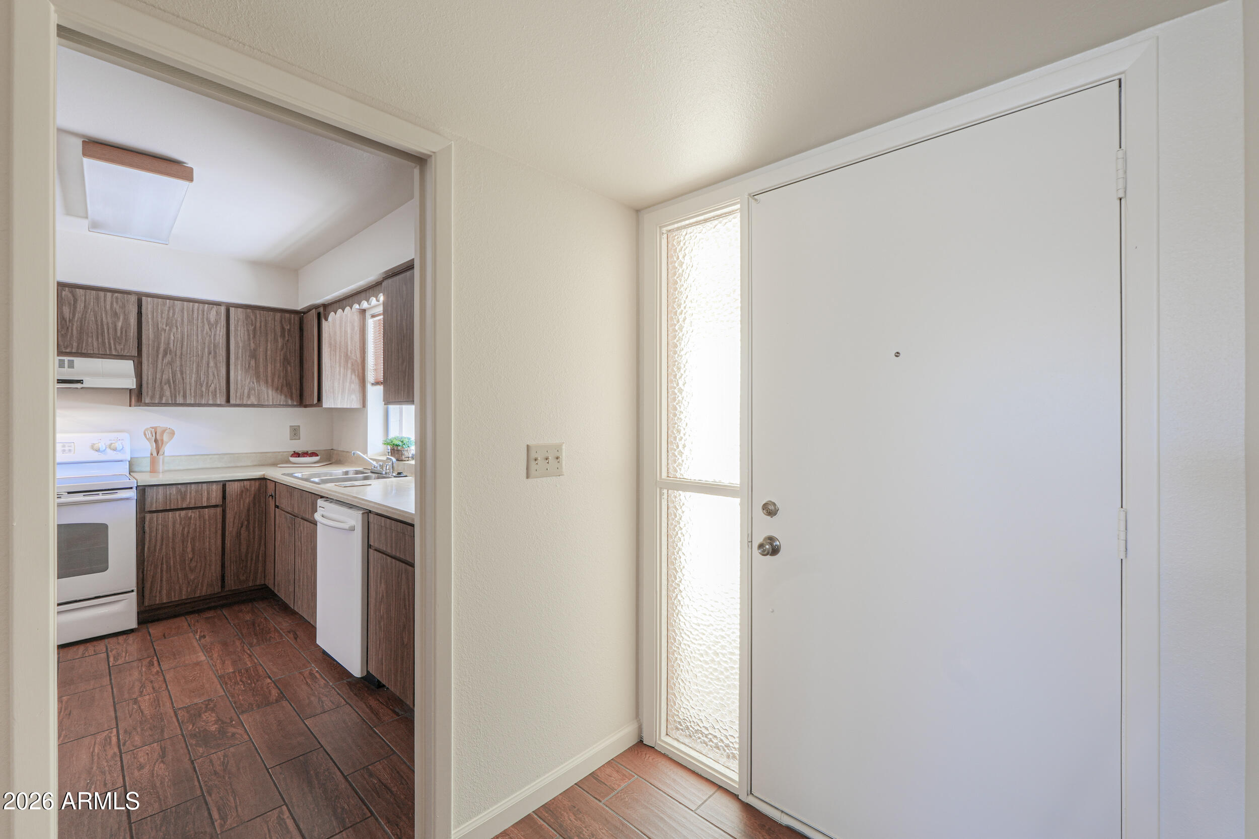 730 S PORTLAND