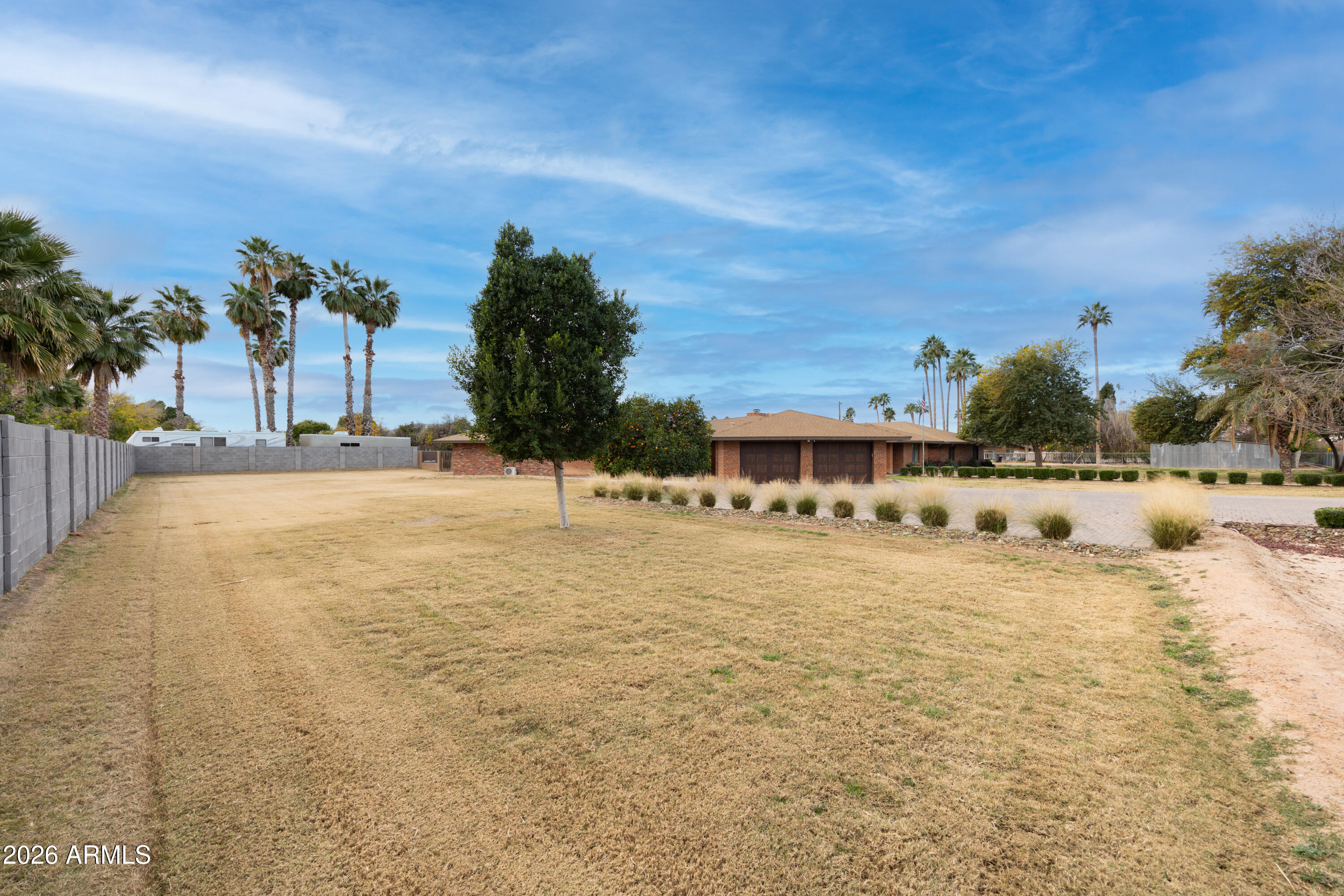 4041 E HERMOSA VISTA Drive