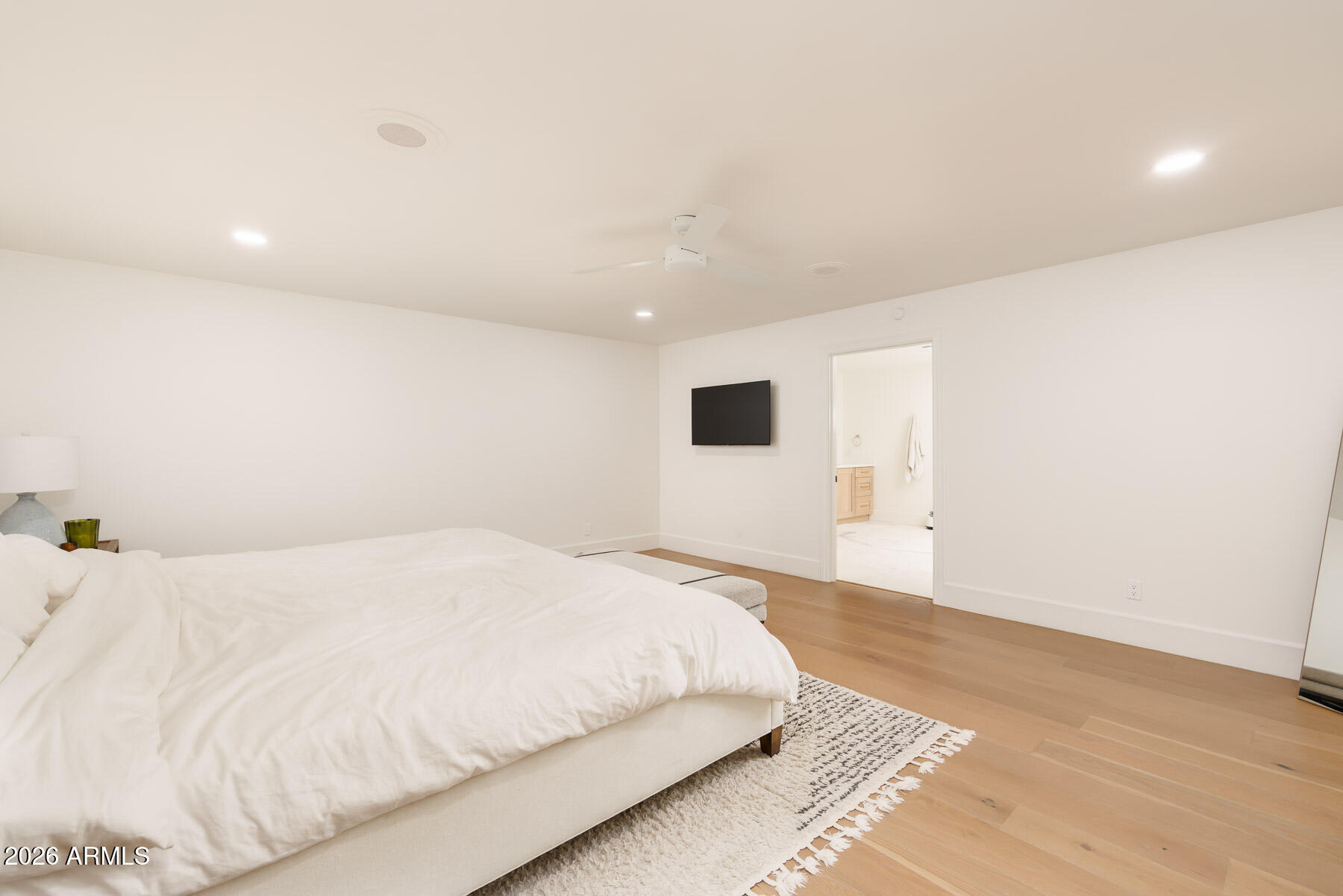 4041 E HERMOSA VISTA Drive