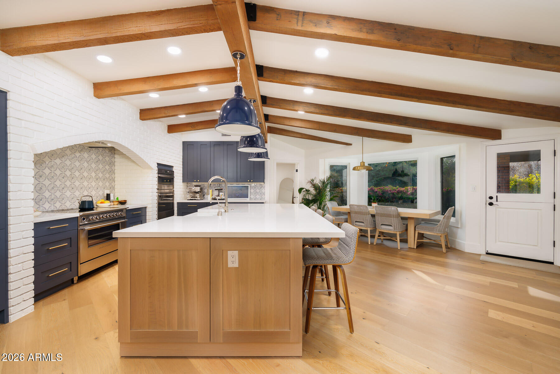 4041 E HERMOSA VISTA Drive