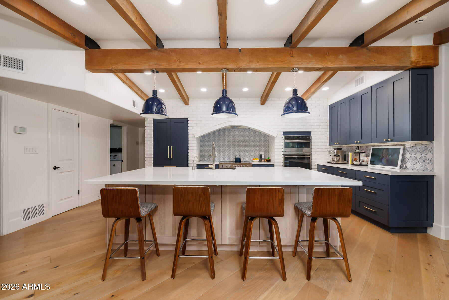 4041 E HERMOSA VISTA Drive