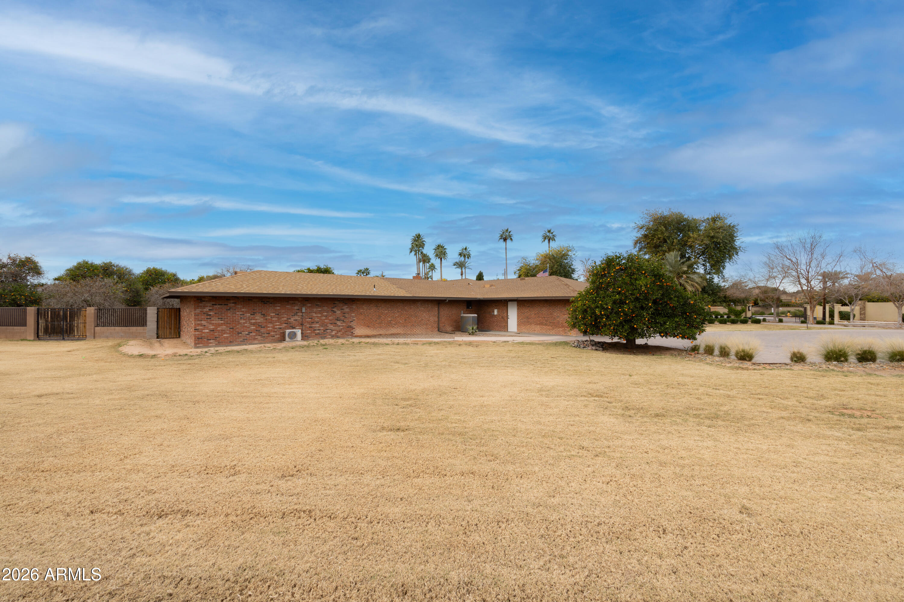 4041 E HERMOSA VISTA Drive