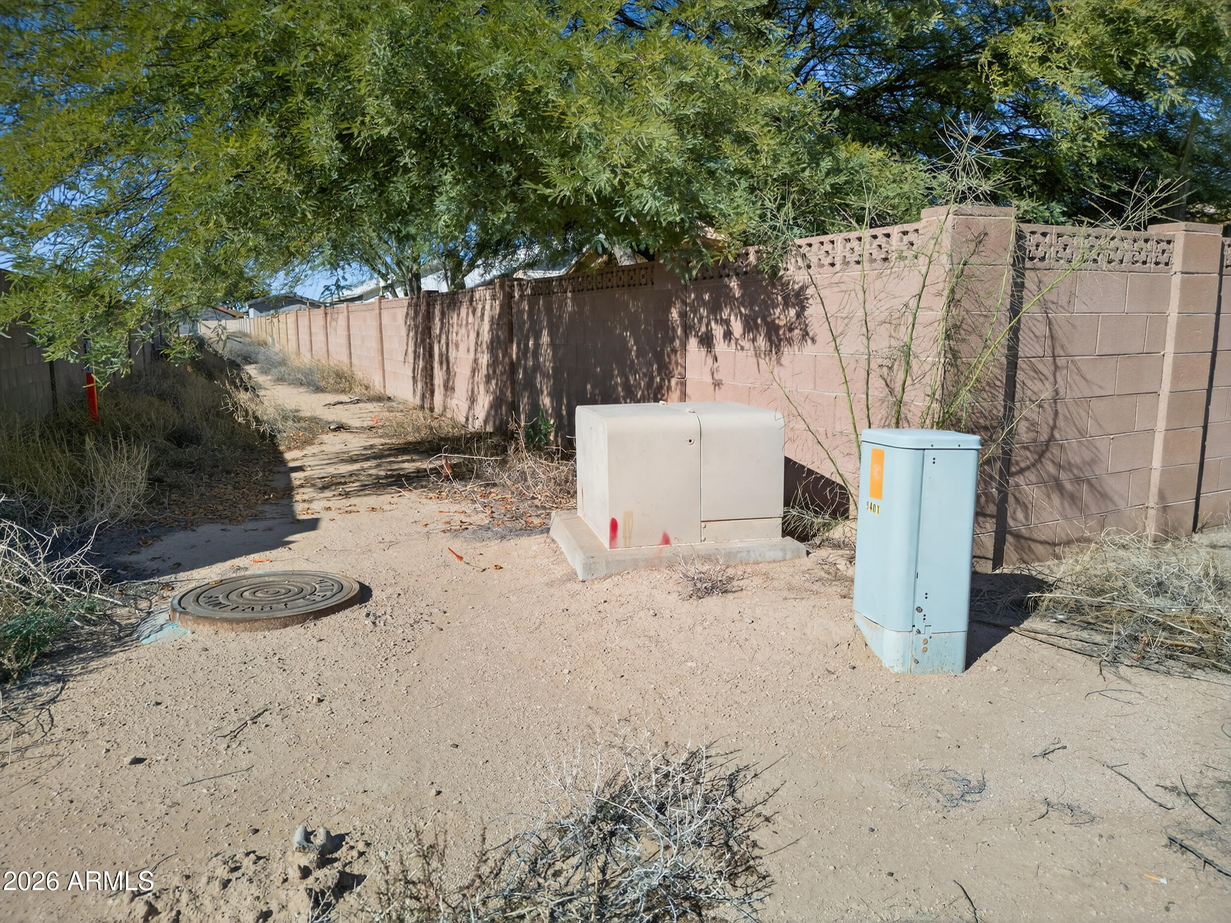 9401 W DEBBIE Lane 628