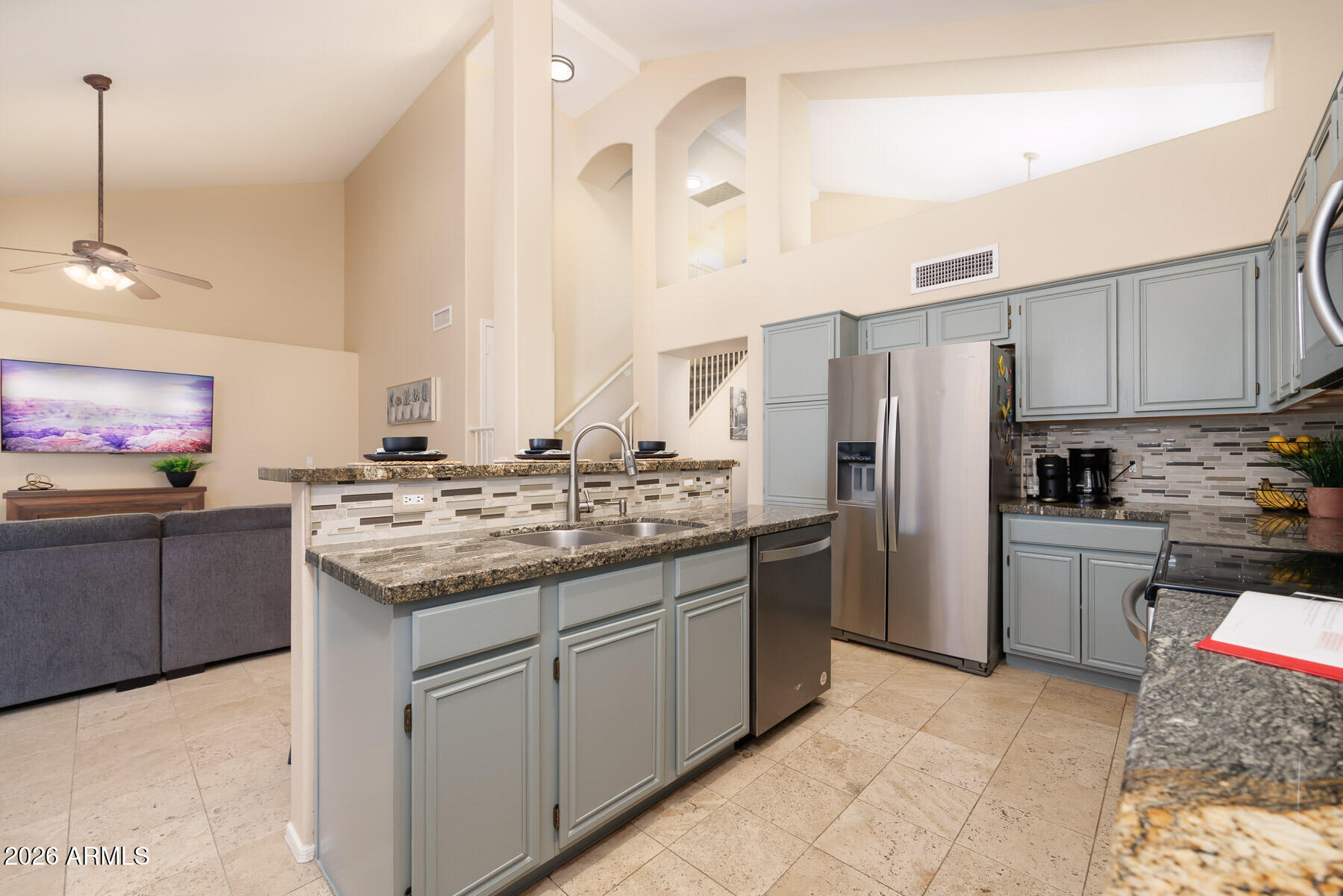 7452 W LOS GATOS Drive