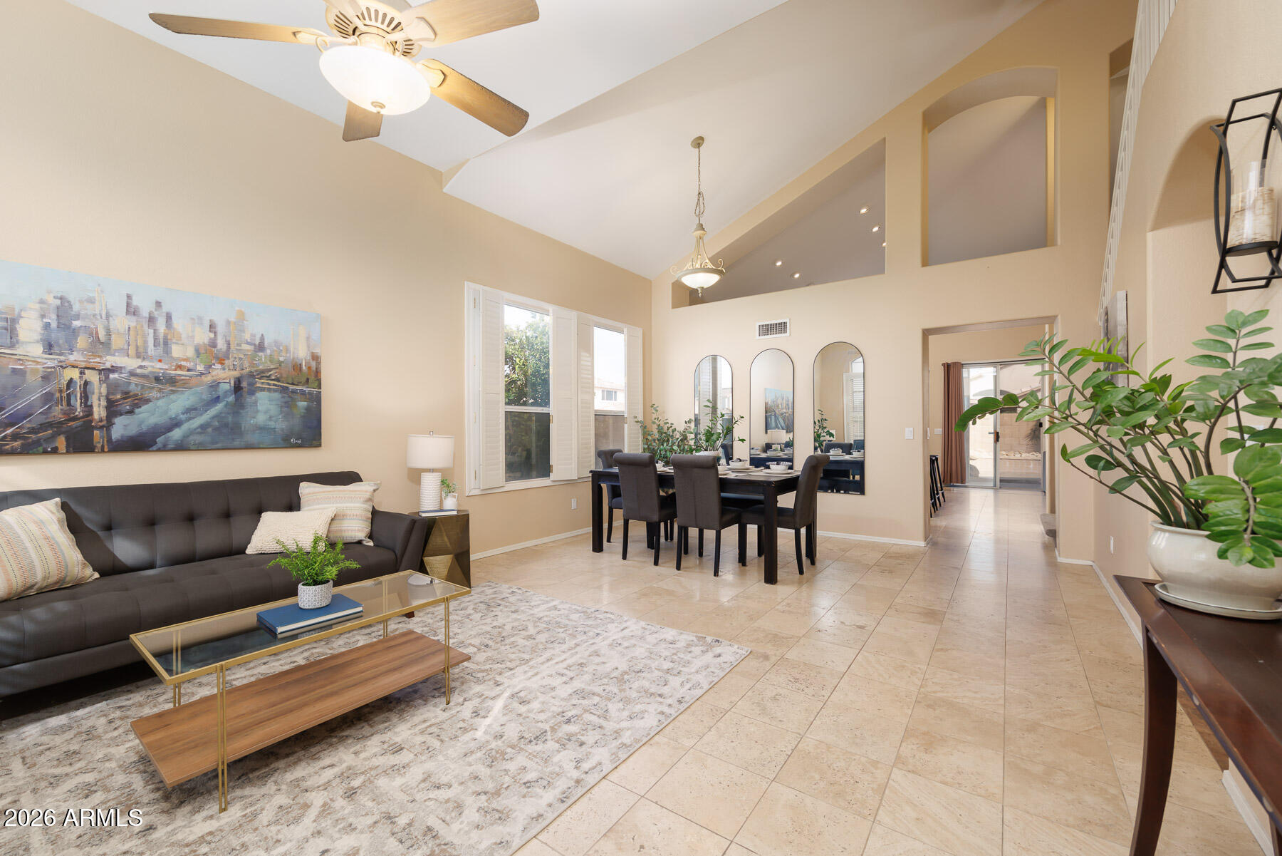 7452 W LOS GATOS Drive