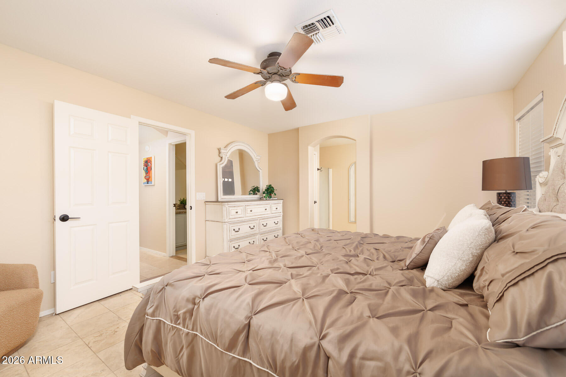 7452 W LOS GATOS Drive