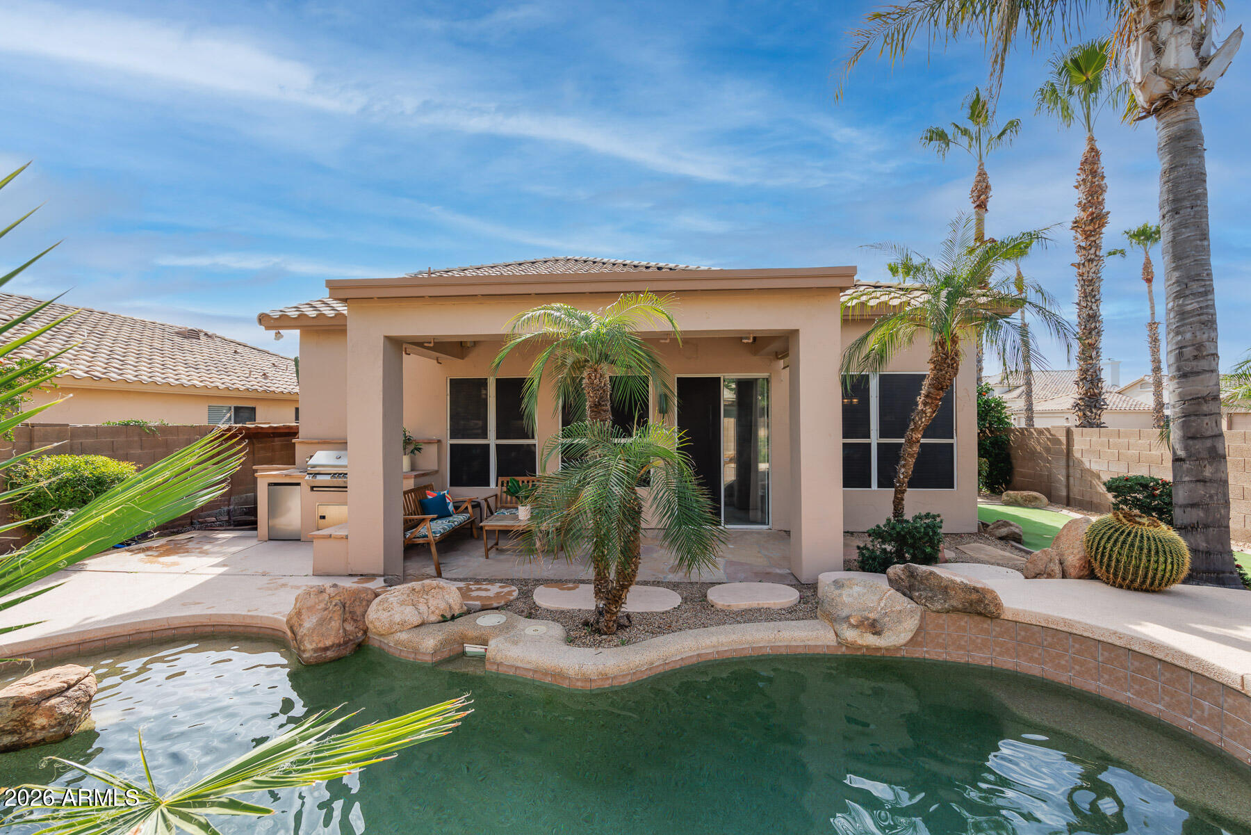 7452 W LOS GATOS Drive