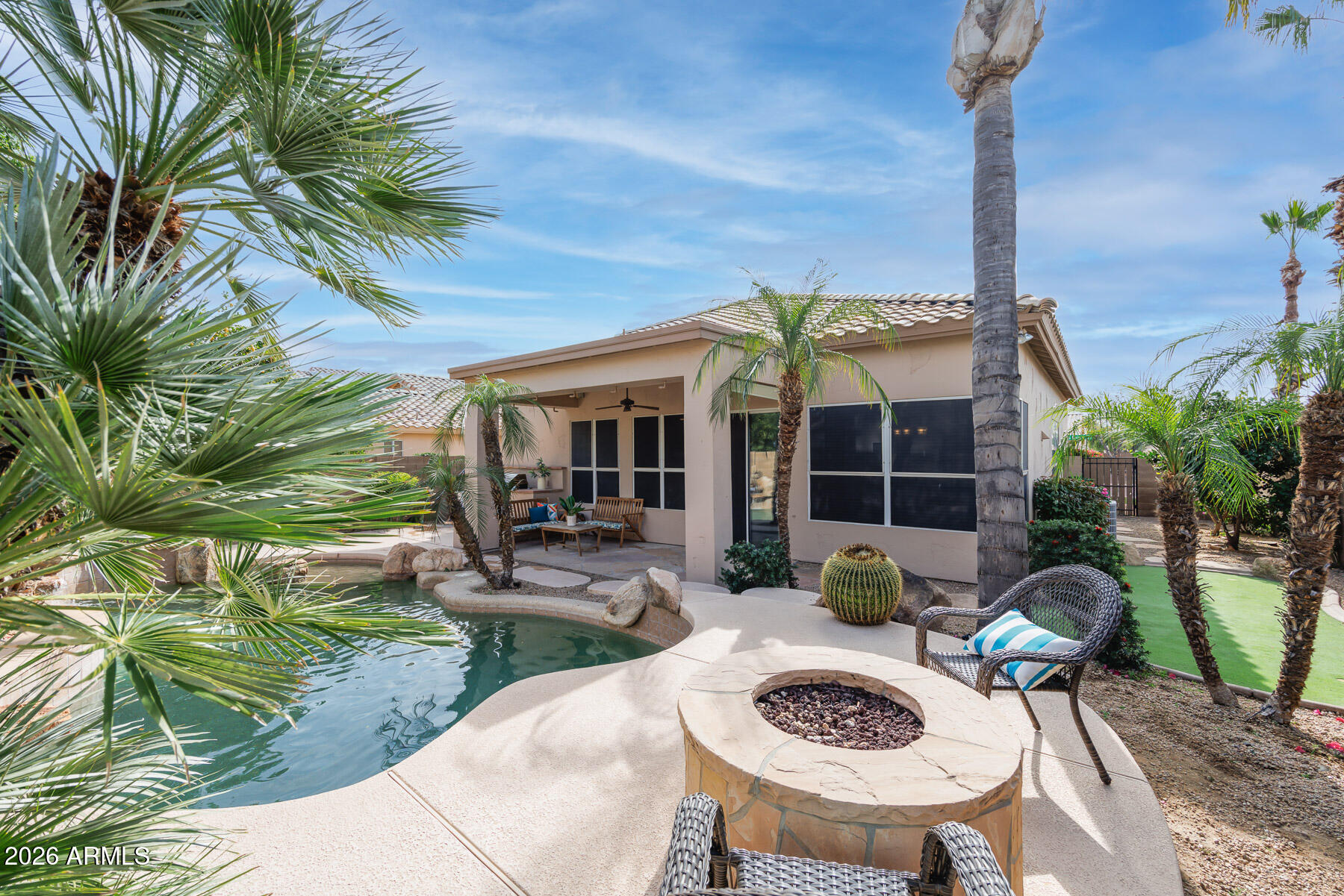 7452 W LOS GATOS Drive