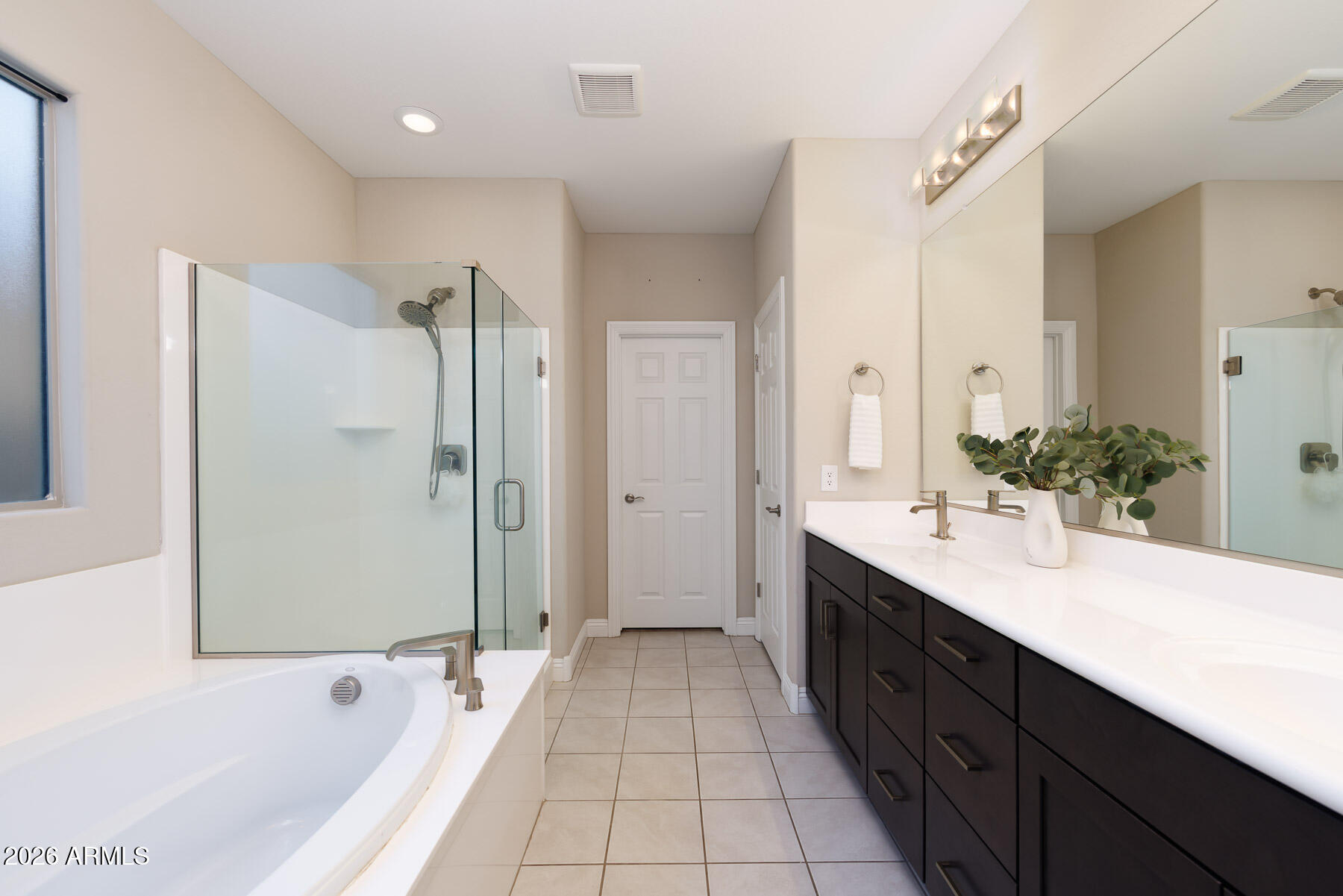 6352 W PLEASANT OAK Court