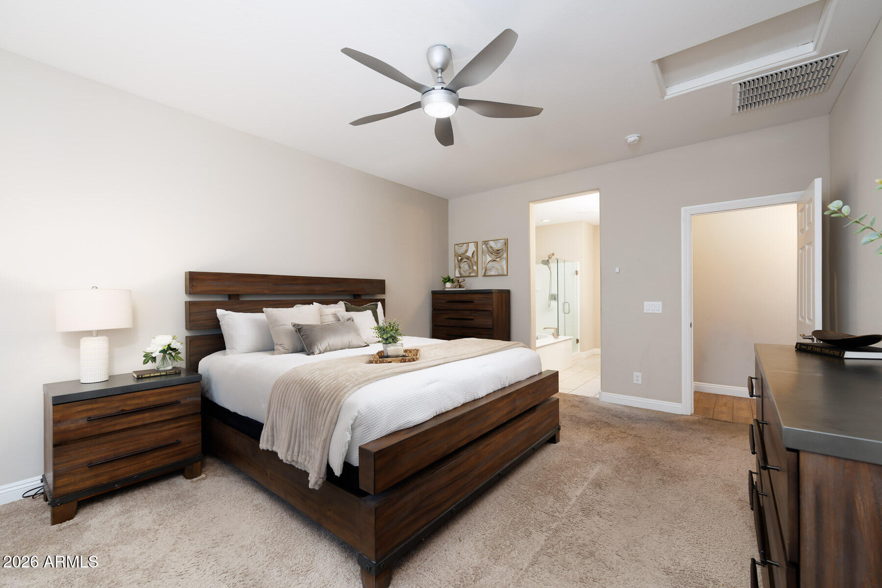 6352 W PLEASANT OAK Court