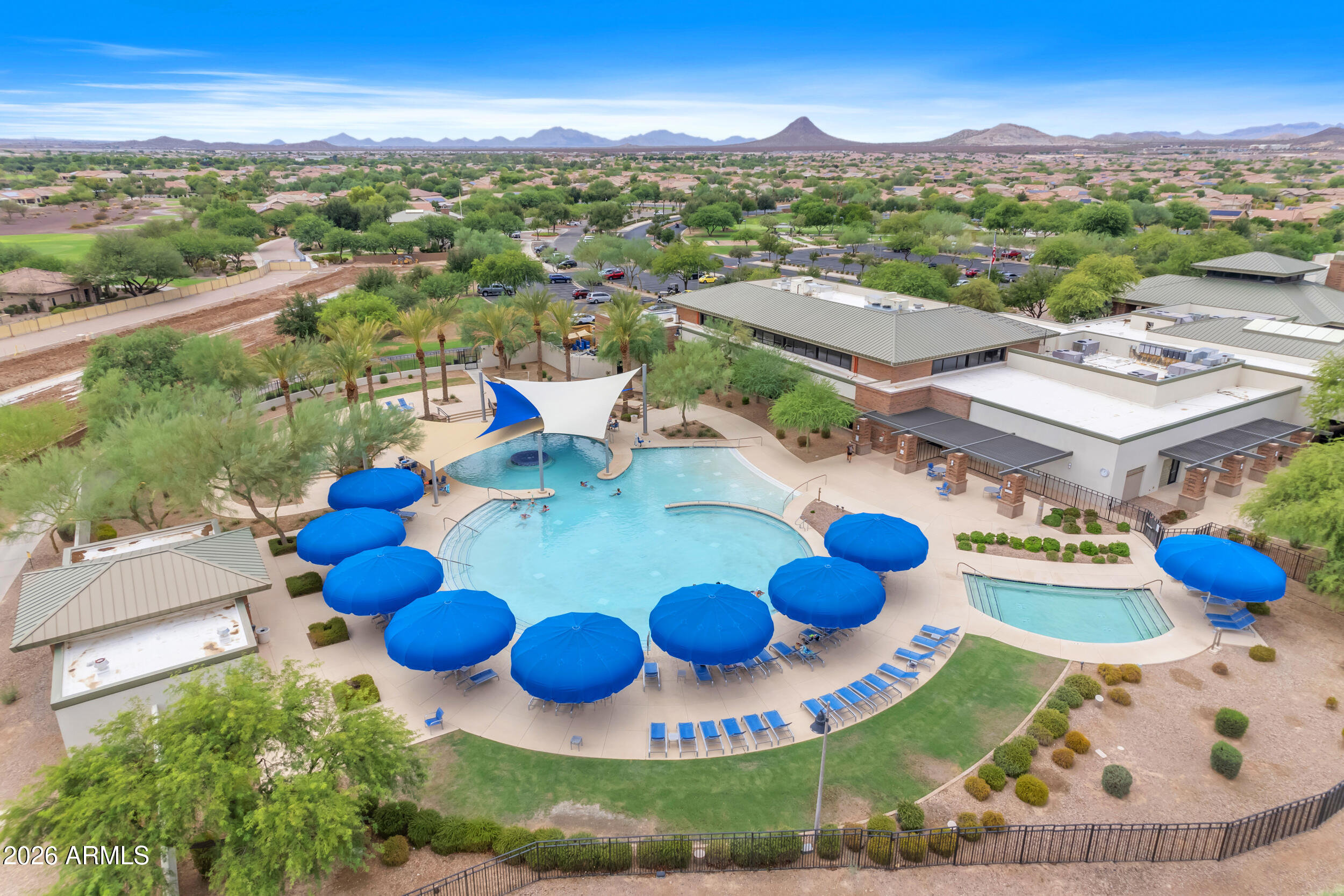 6352 W PLEASANT OAK Court