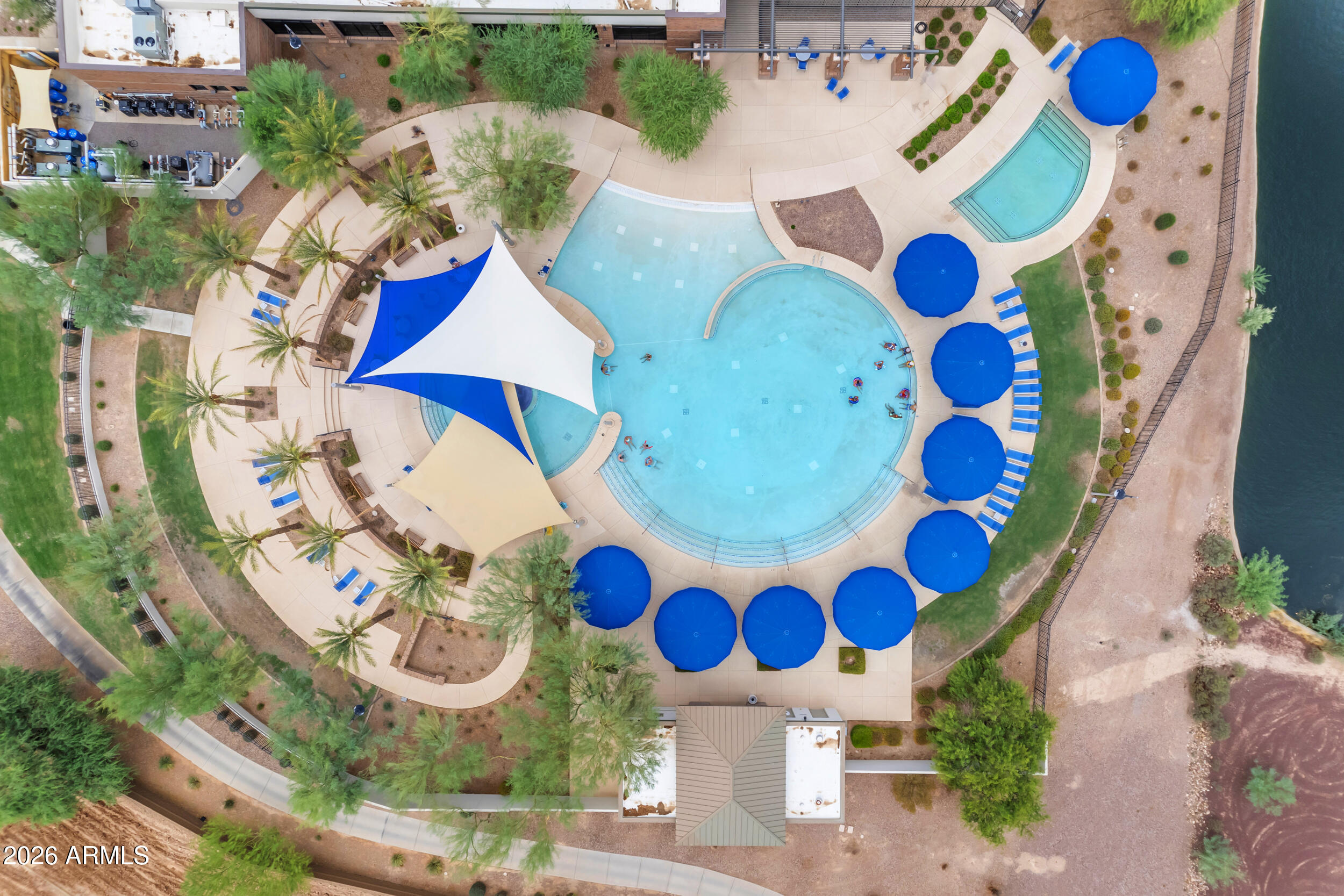 6352 W PLEASANT OAK Court