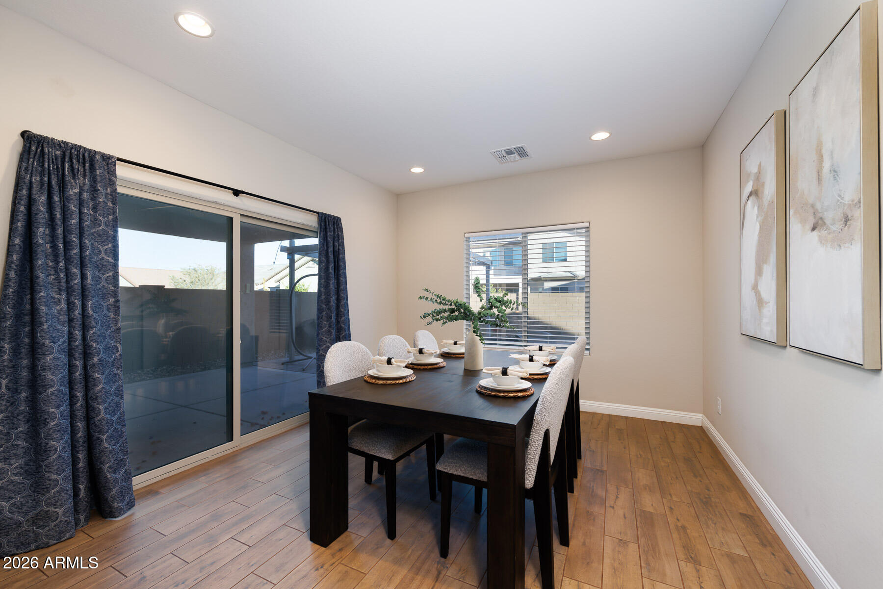 6352 W PLEASANT OAK Court